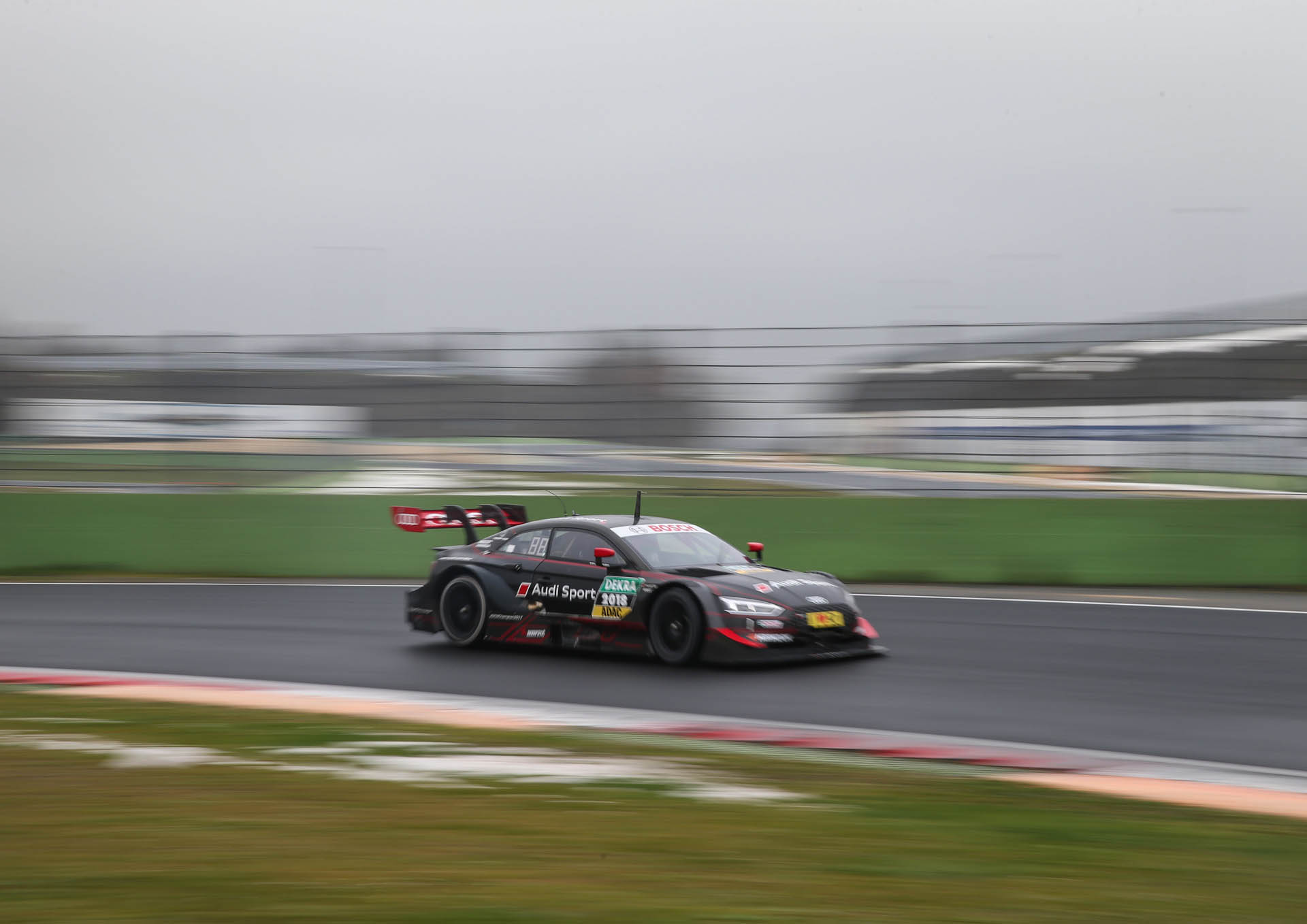 DTM Testfahrten Vallelunga Audi Is Out To Defend Its Titles With Updated RS5 DTM
