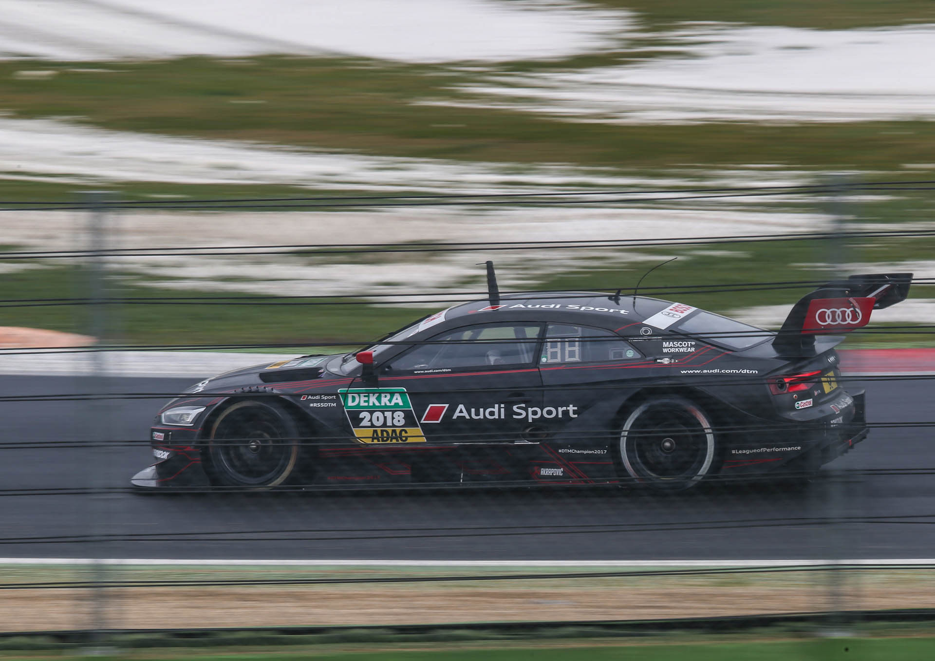 DTM Testfahrten Vallelunga Audi Is Out To Defend Its Titles With Updated RS5 DTM