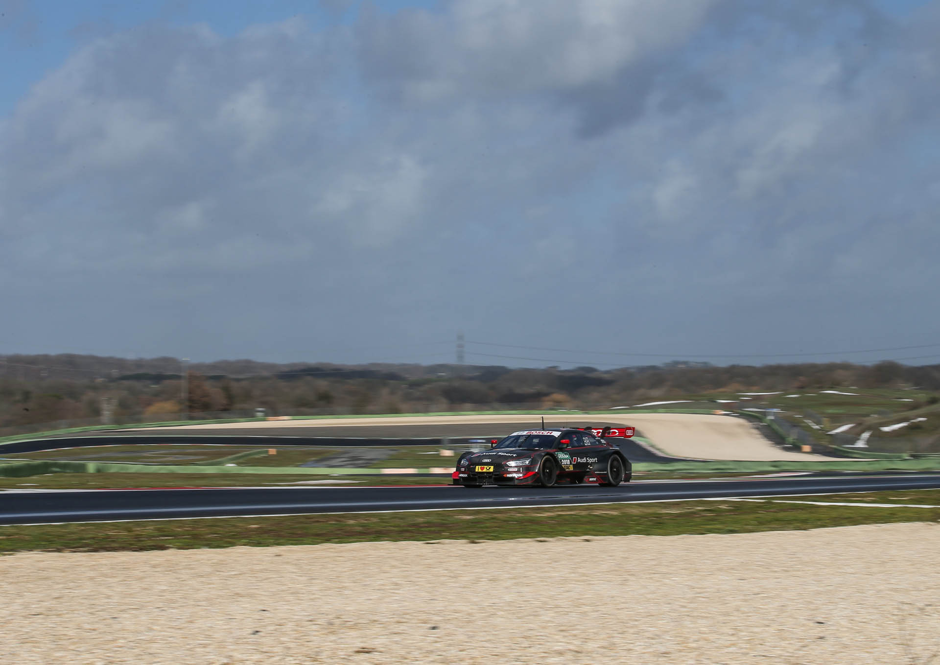 DTM Testfahrten Vallelunga Audi Is Out To Defend Its Titles With Updated RS5 DTM
