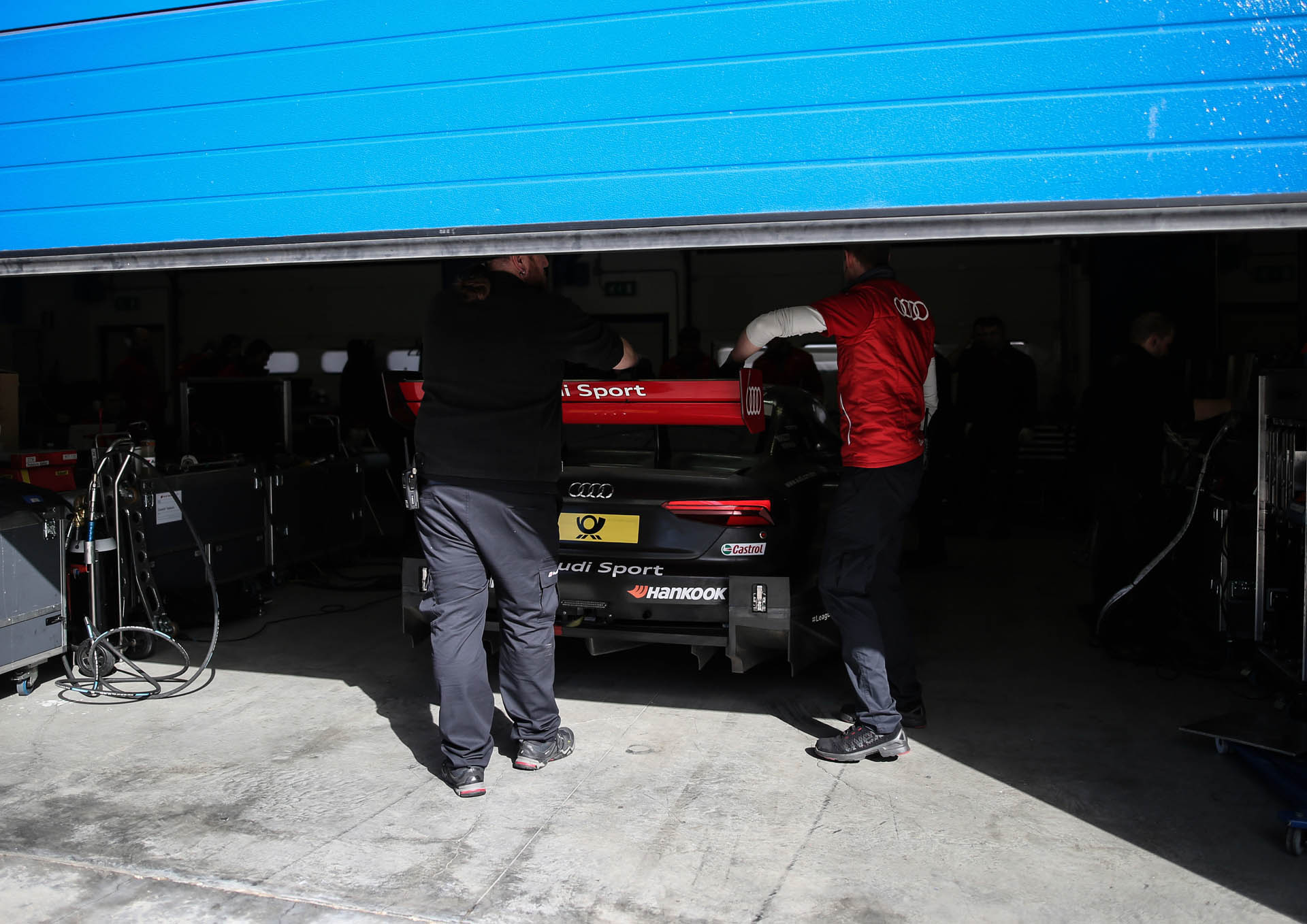 DTM Testfahrten Vallelunga Audi Is Out To Defend Its Titles With Updated RS5 DTM