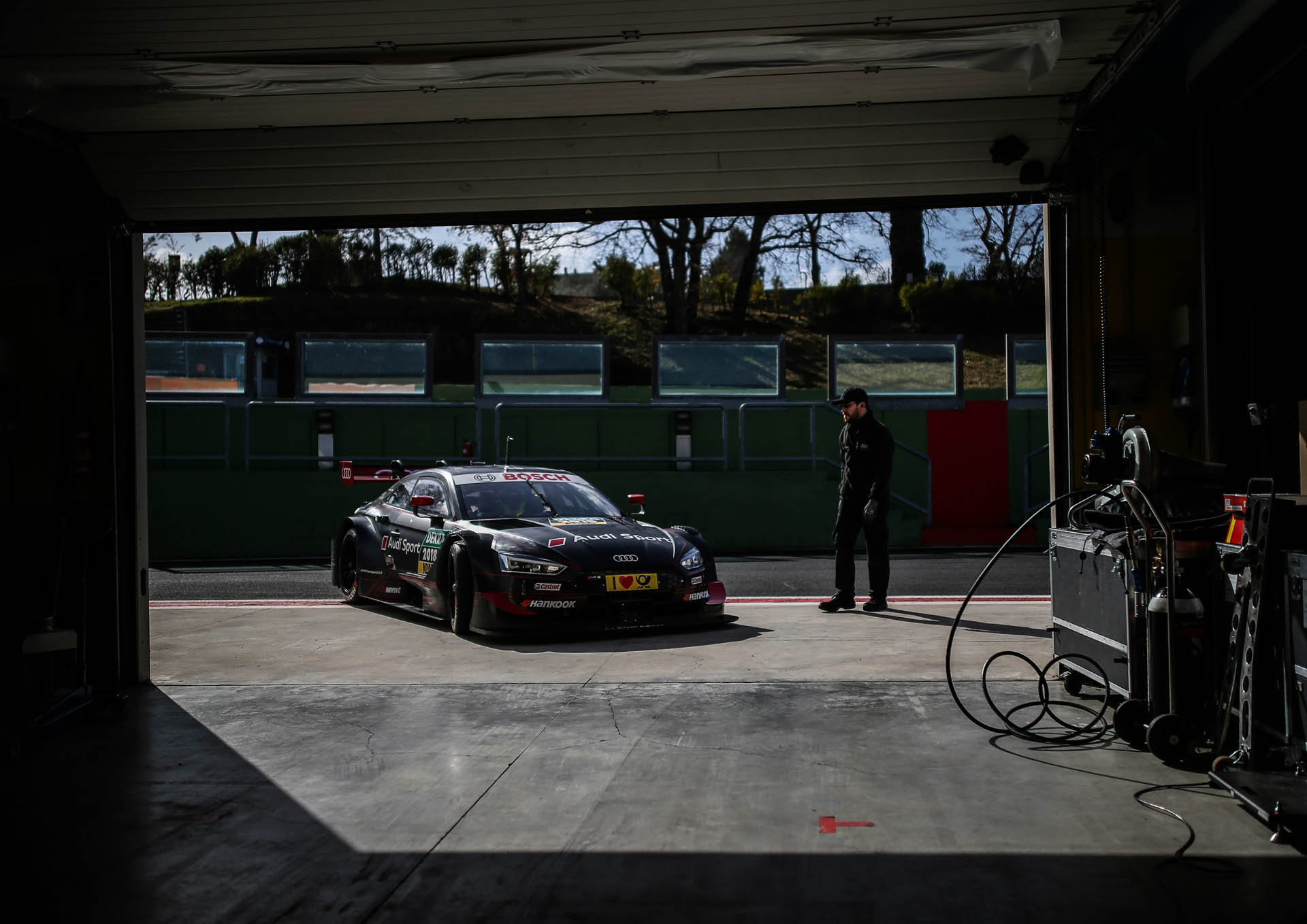 DTM Testfahrten Vallelunga Audi Is Out To Defend Its Titles With Updated RS5 DTM