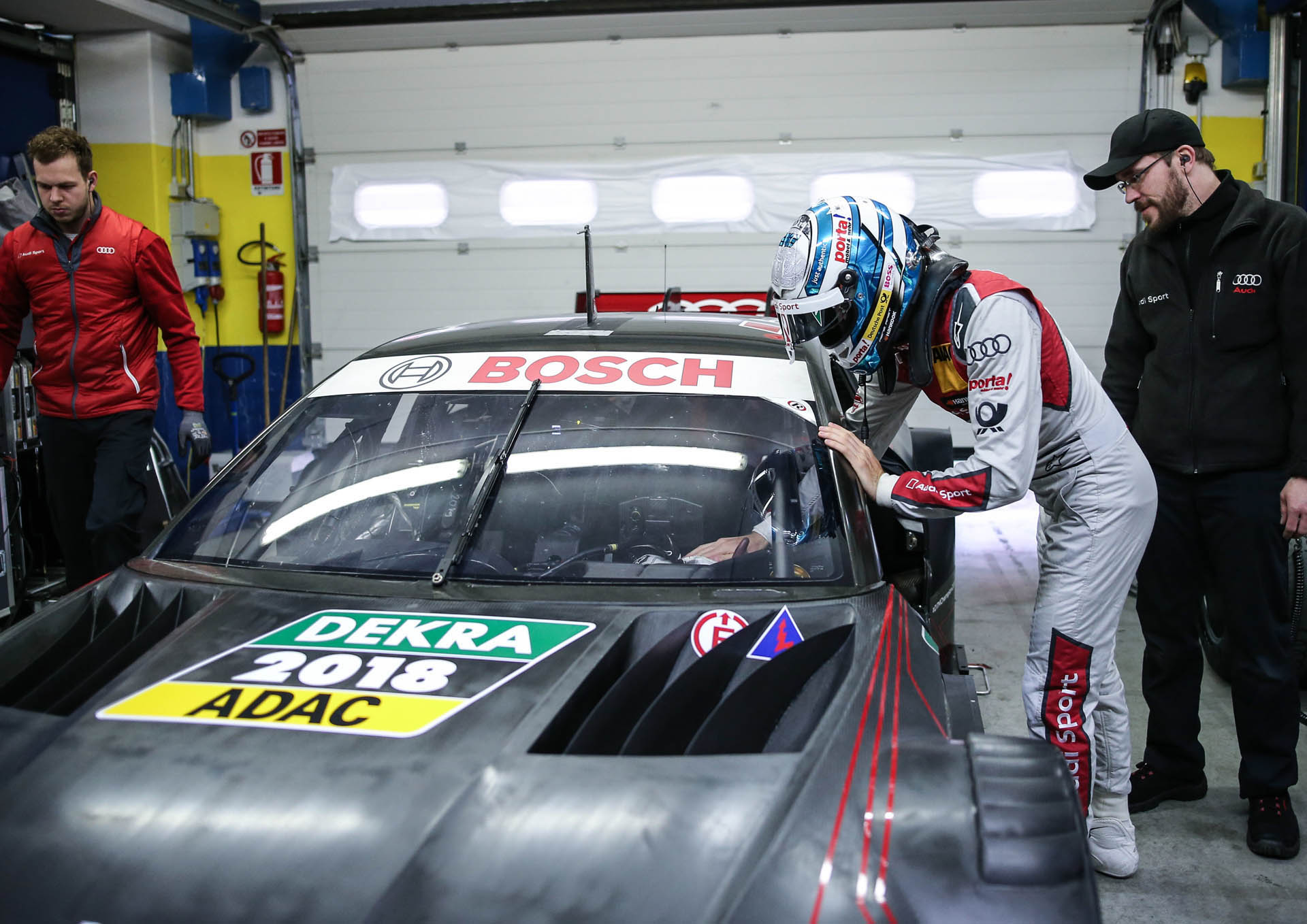 DTM Testfahrten Vallelunga Audi Is Out To Defend Its Titles With Updated RS5 DTM