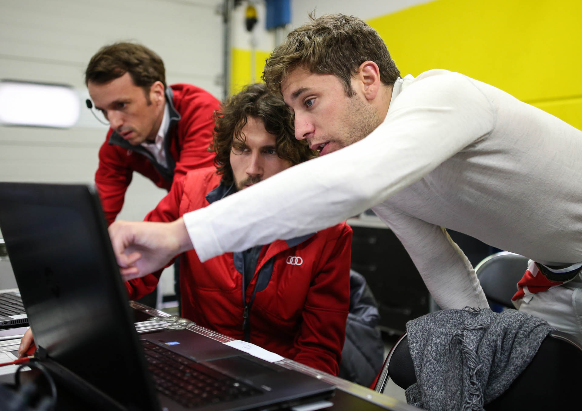 DTM Testfahrten Vallelunga Audi Is Out To Defend Its Titles With Updated RS5 DTM