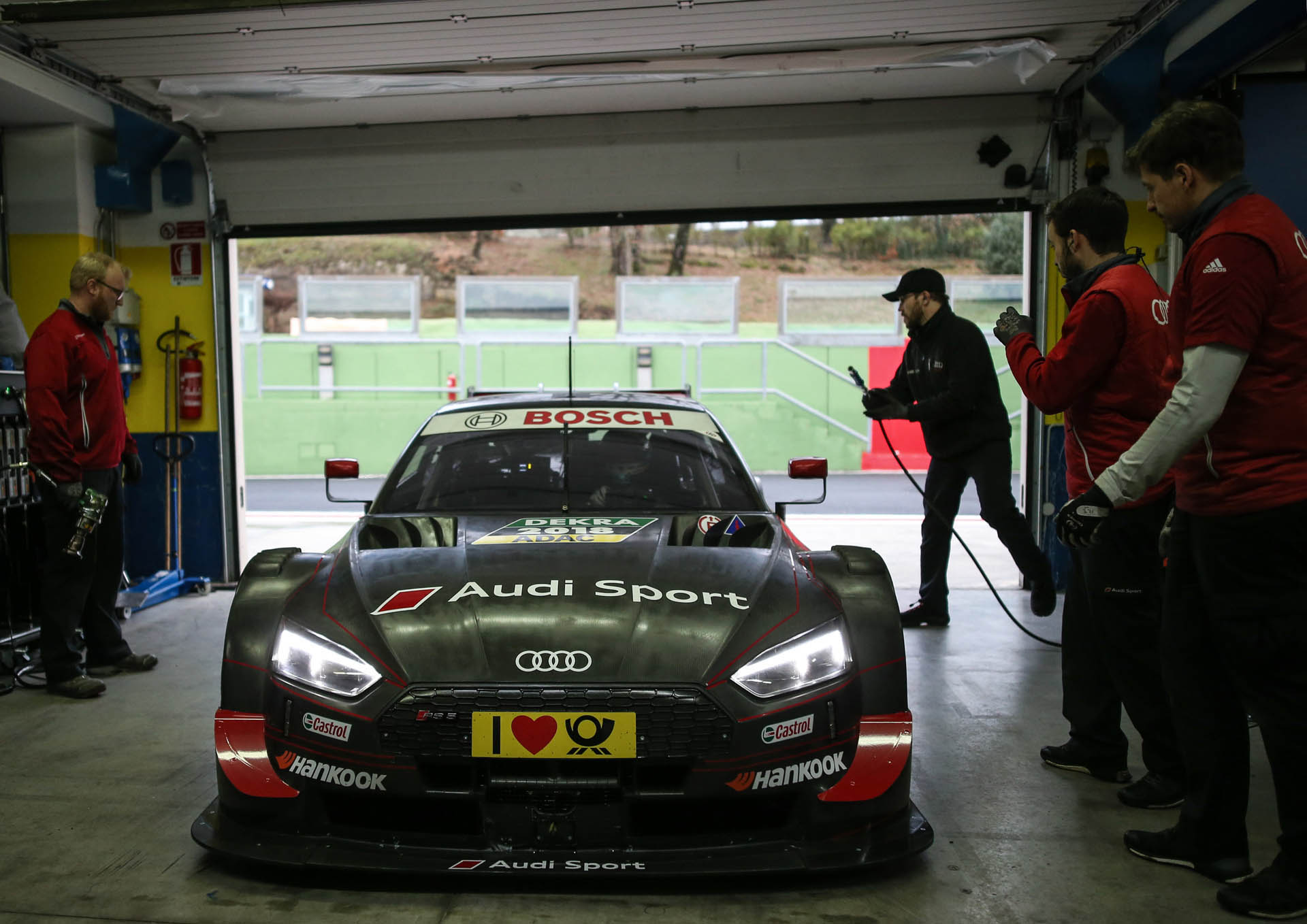 DTM Testfahrten Vallelunga Audi Is Out To Defend Its Titles With Updated RS5 DTM