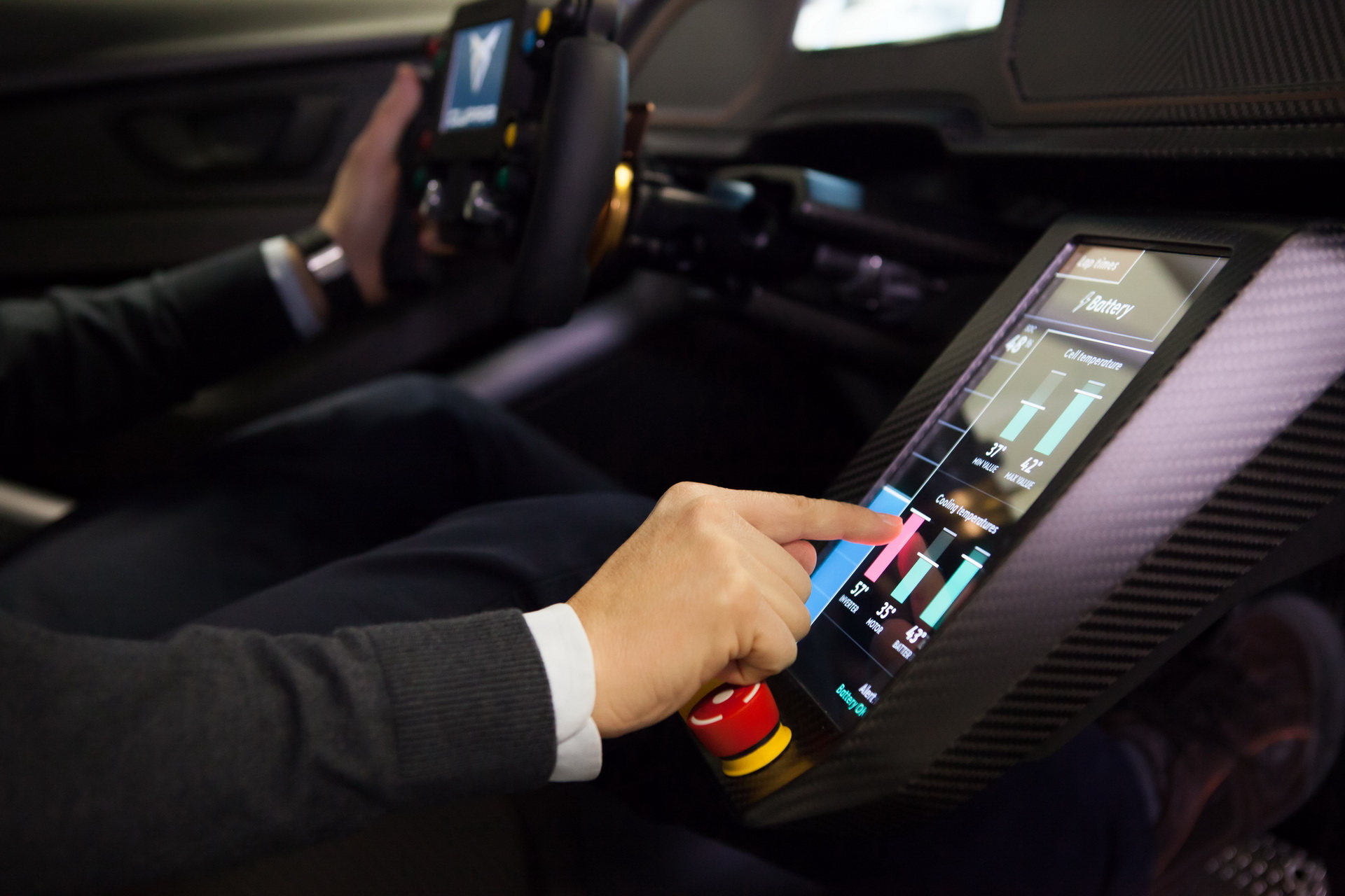 2018-cupra-e-racer-concept-5 Cupra e-Racer Sounds Like A Mosquito But Hits 100km/h In 3.2s | Geneva Images