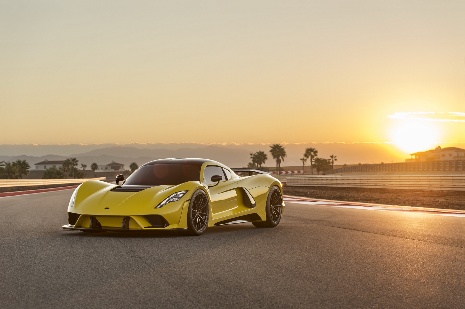 2018-hennessey-venom-f5-4 Hennessey Venom F5 Bringing Its 1,600 American Horses To Geneva