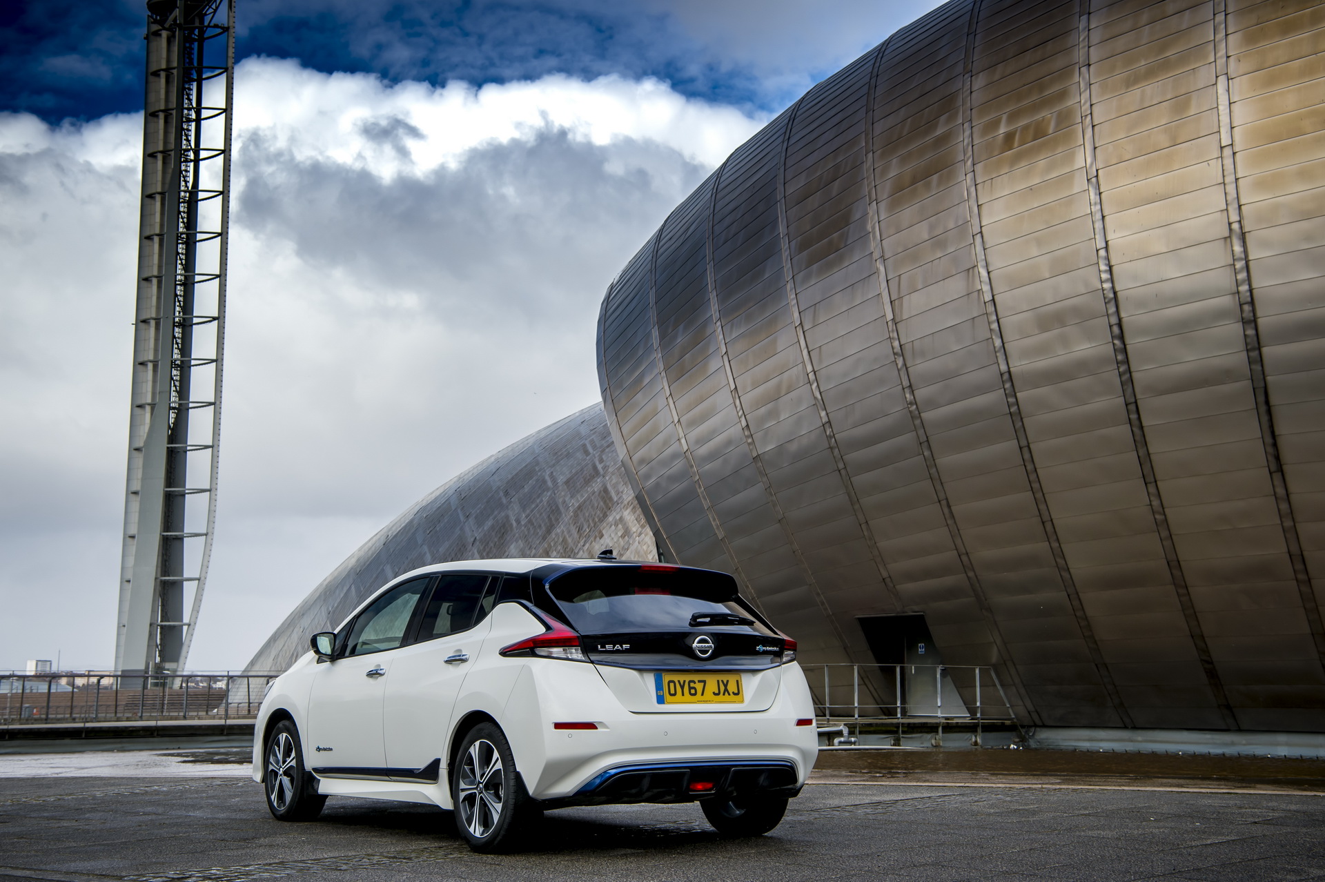 2018-nissan-leaf-6 Nissan To Skip 2018 Paris Auto Show As It Has Nothing New To Present