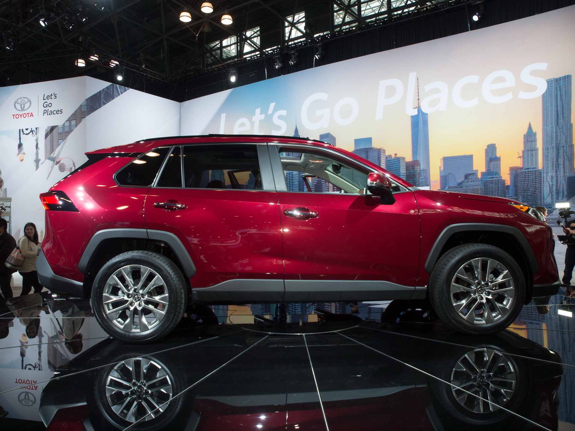 2018-ny-auto-show-suv-roundup-2 The 2018 NY Auto Show Is A Complete SUV Fest