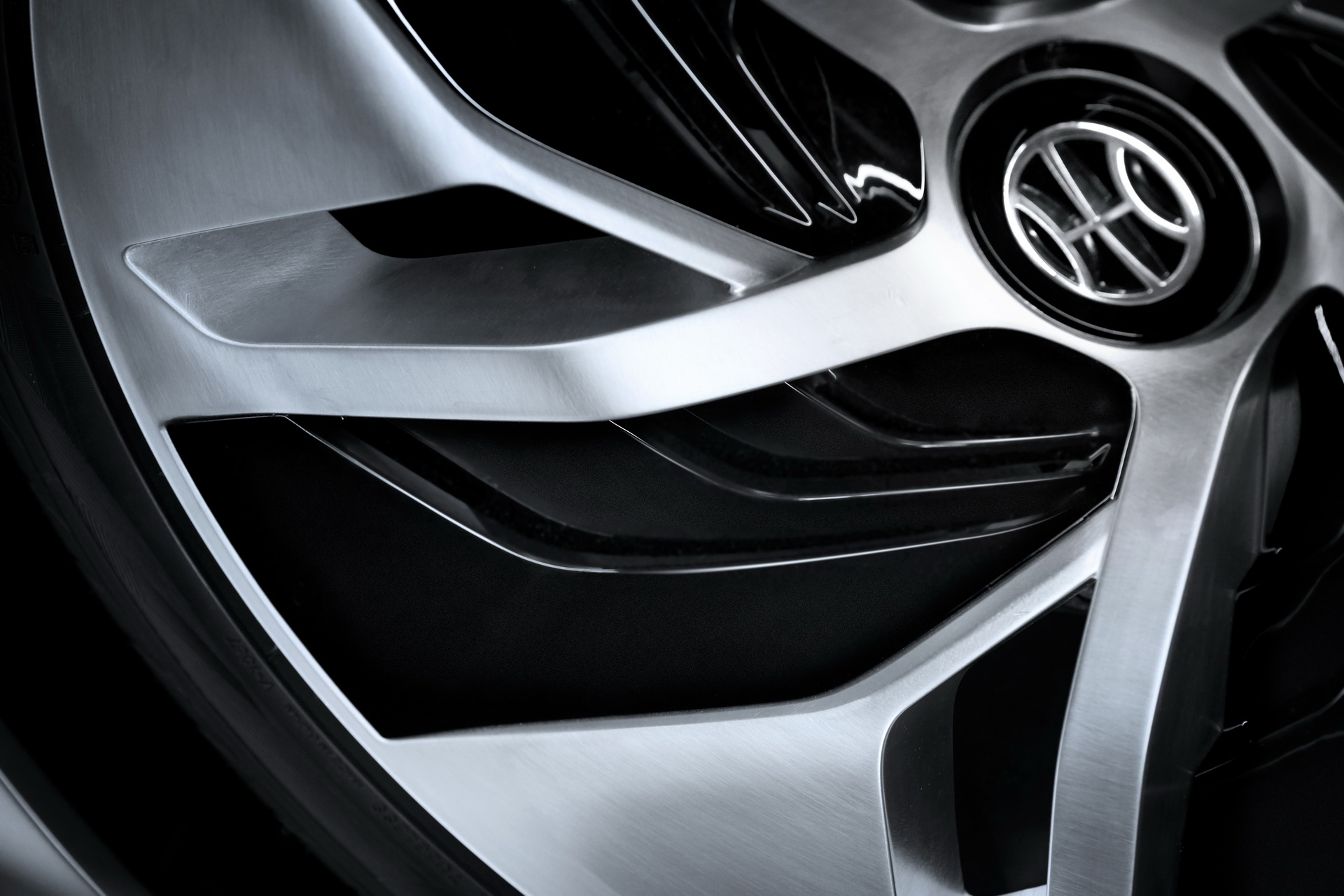 2018-pininfarina-hk-gt-concept-18 Pininfarina HK GT: There’s Something Very Mercedes-AMG GT About It…