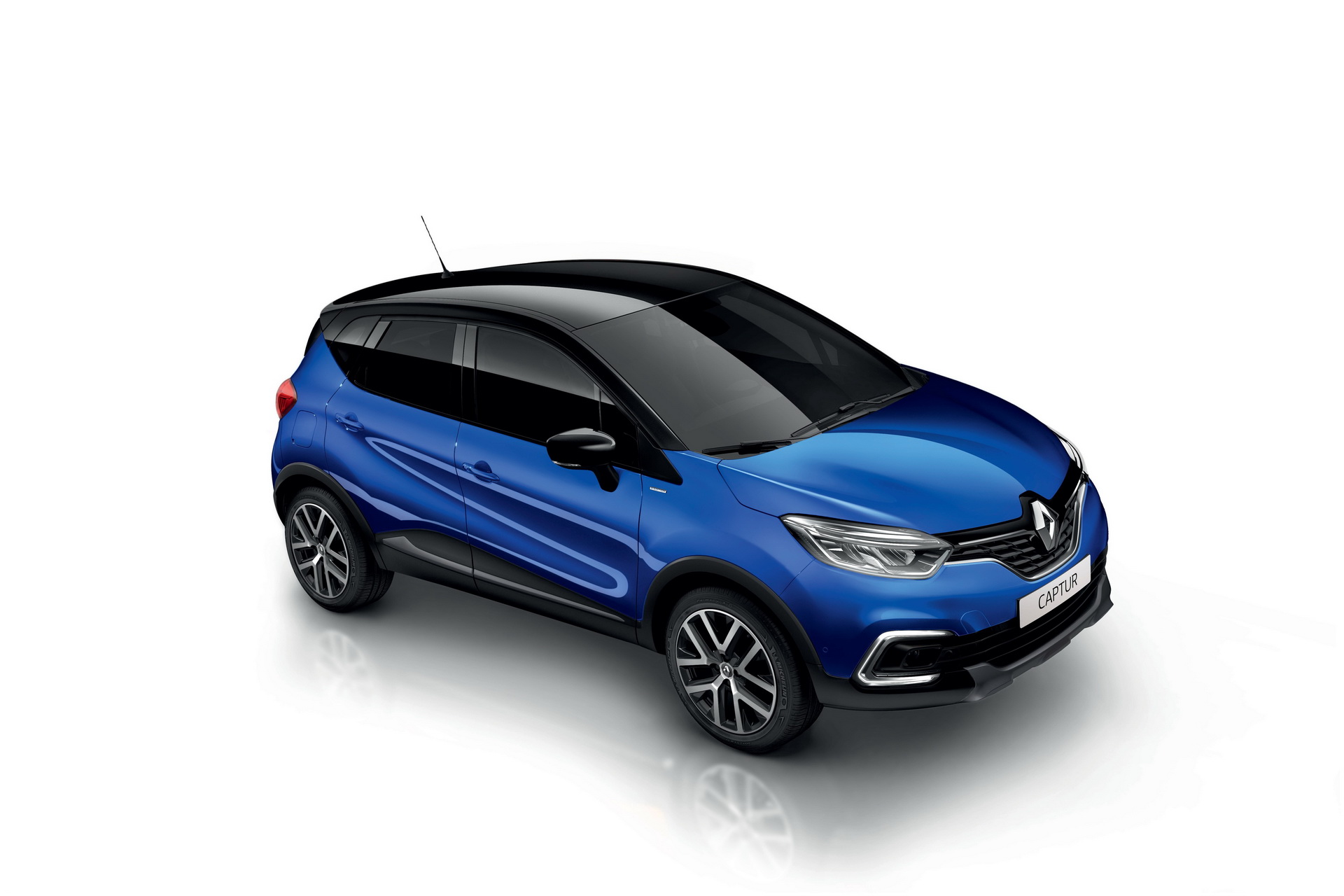 2018-renault-captur-s-edition-3 Renault Captur S-Edition Adds More Powerful Engine, Special Features