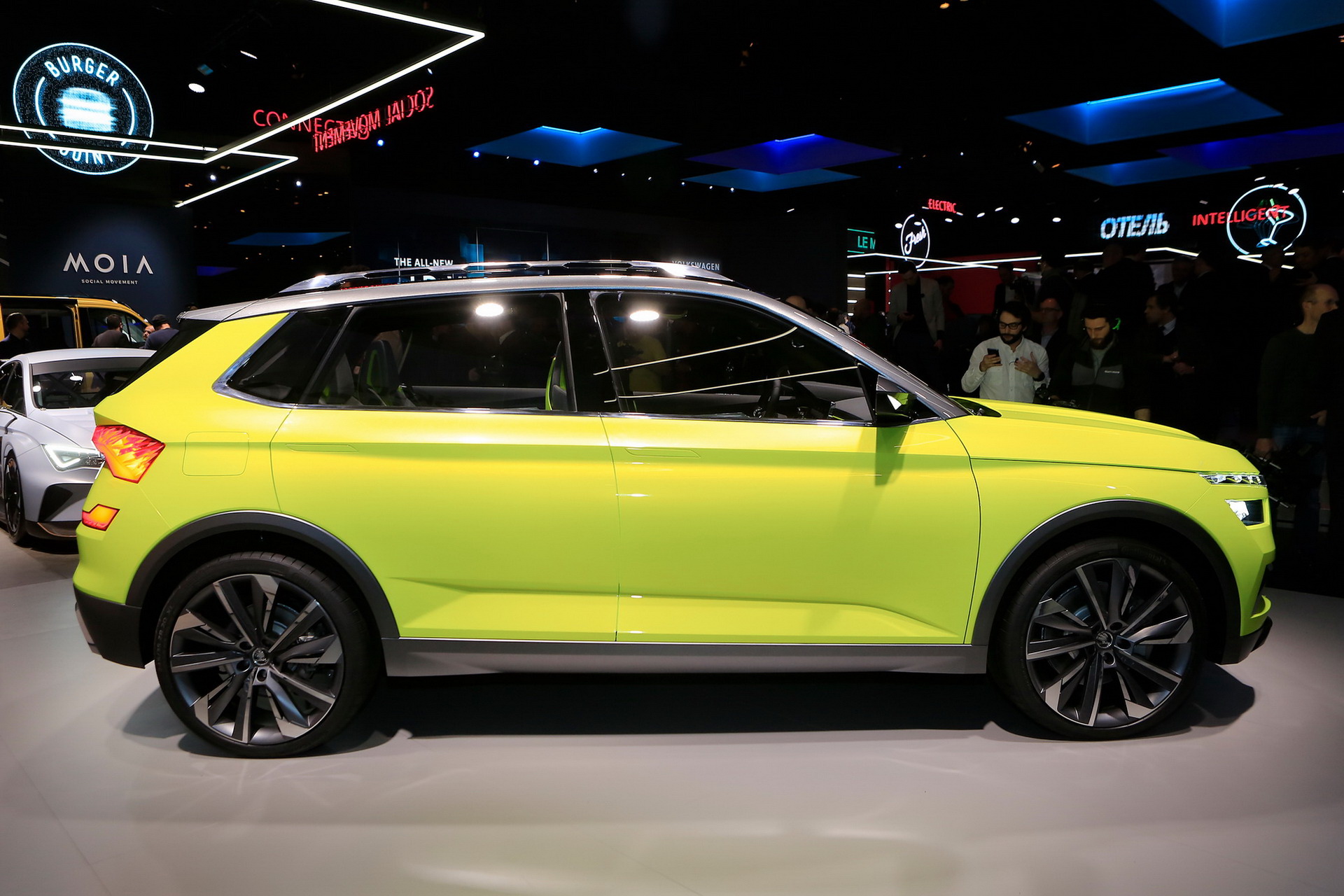 2018-skoda-vision-x-concept-4 Skoda Vision X Production Version Confirmed For 2019 Geneva Show