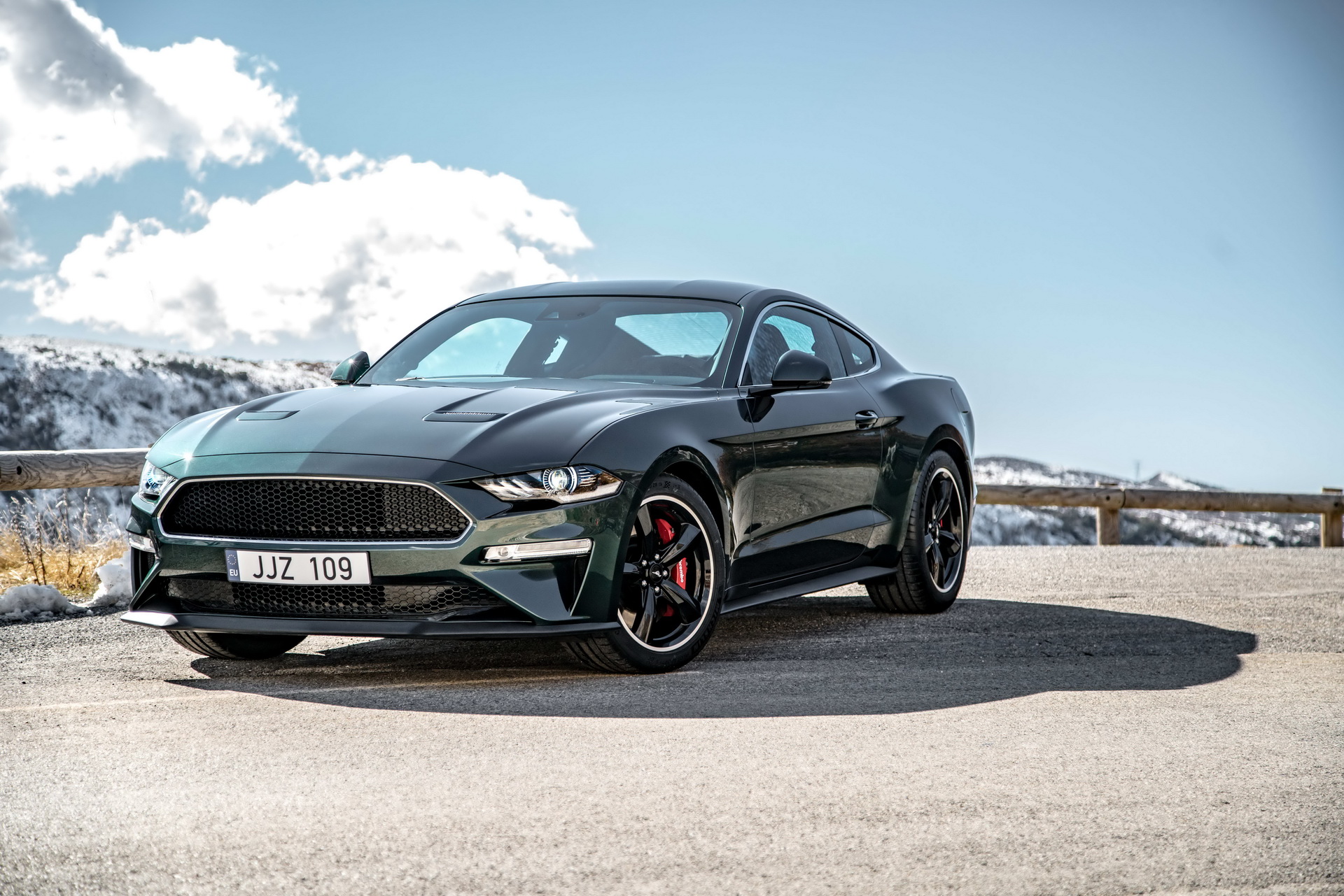 2018_FORD_MUSTANG_BULLITT_05 Ford Mustang Bullitt With 457HP V8 Wears Euro Costume In Geneva