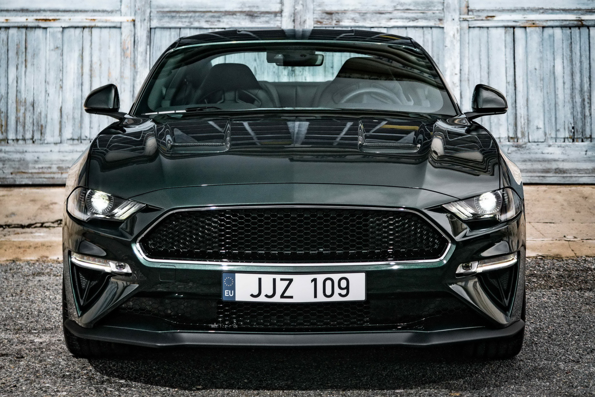 2018_FORD_MUSTANG_BULLITT_06 Ford Mustang Bullitt With 457HP V8 Wears Euro Costume In Geneva