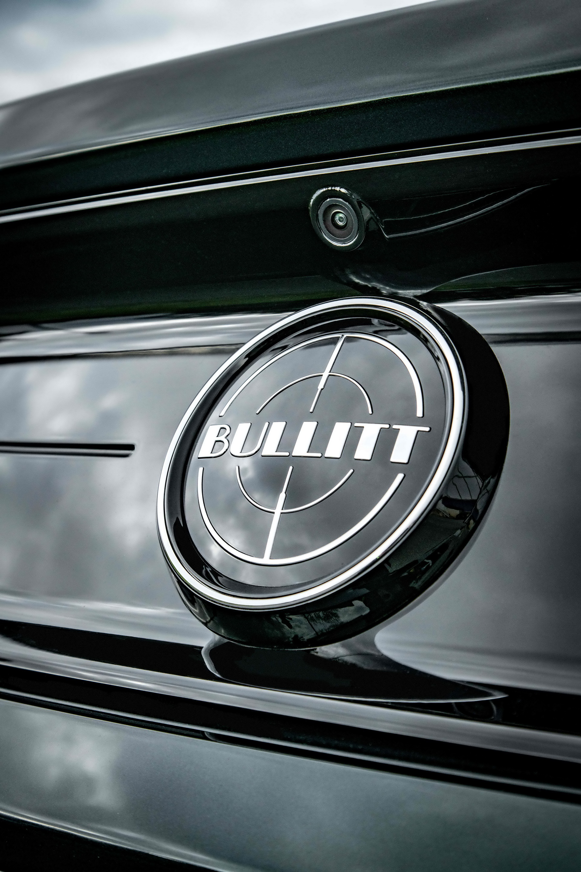 2018_FORD_MUSTANG_BULLITT_16 Ford Mustang Bullitt With 457HP V8 Wears Euro Costume In Geneva