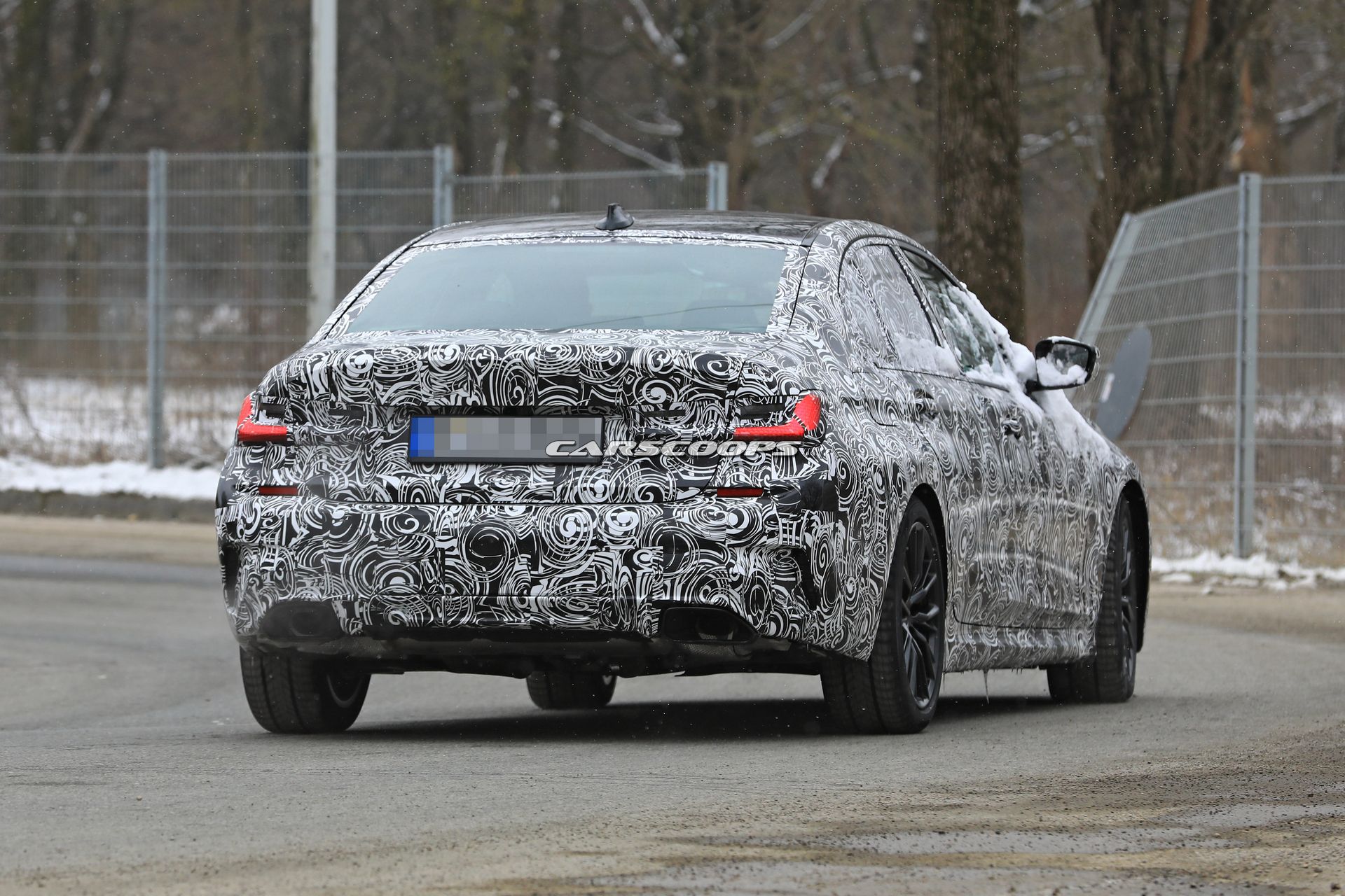 2019-BMW-3-Series-Spy-Shots-20 2019 BMW 3-Series Spied In Base, M Sport And M340i Performance Guises