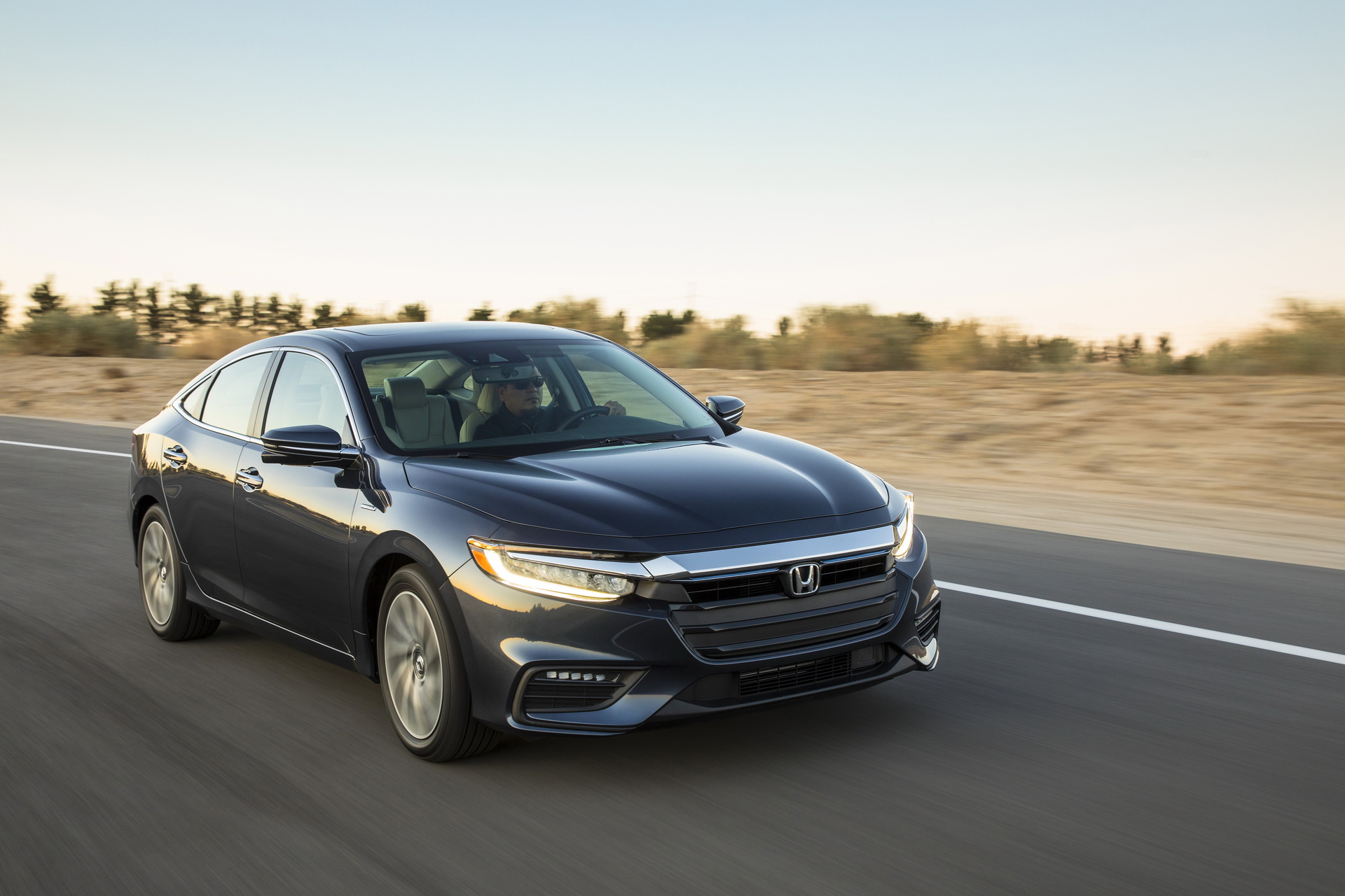 2019-HondaInsight-02 2019 Honda Insight Debuts In Production Form, Gets 151hp And 55mpg City