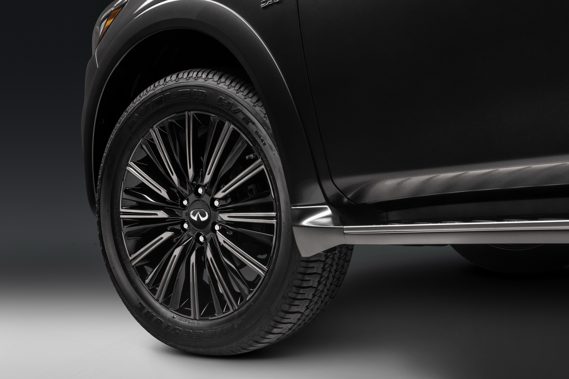 2019-INFINITI-QX80-LIMITED-09 Infiniti Reveals More Luxurious ‘Limited’ Versions Of 2019 QX60 And QX80