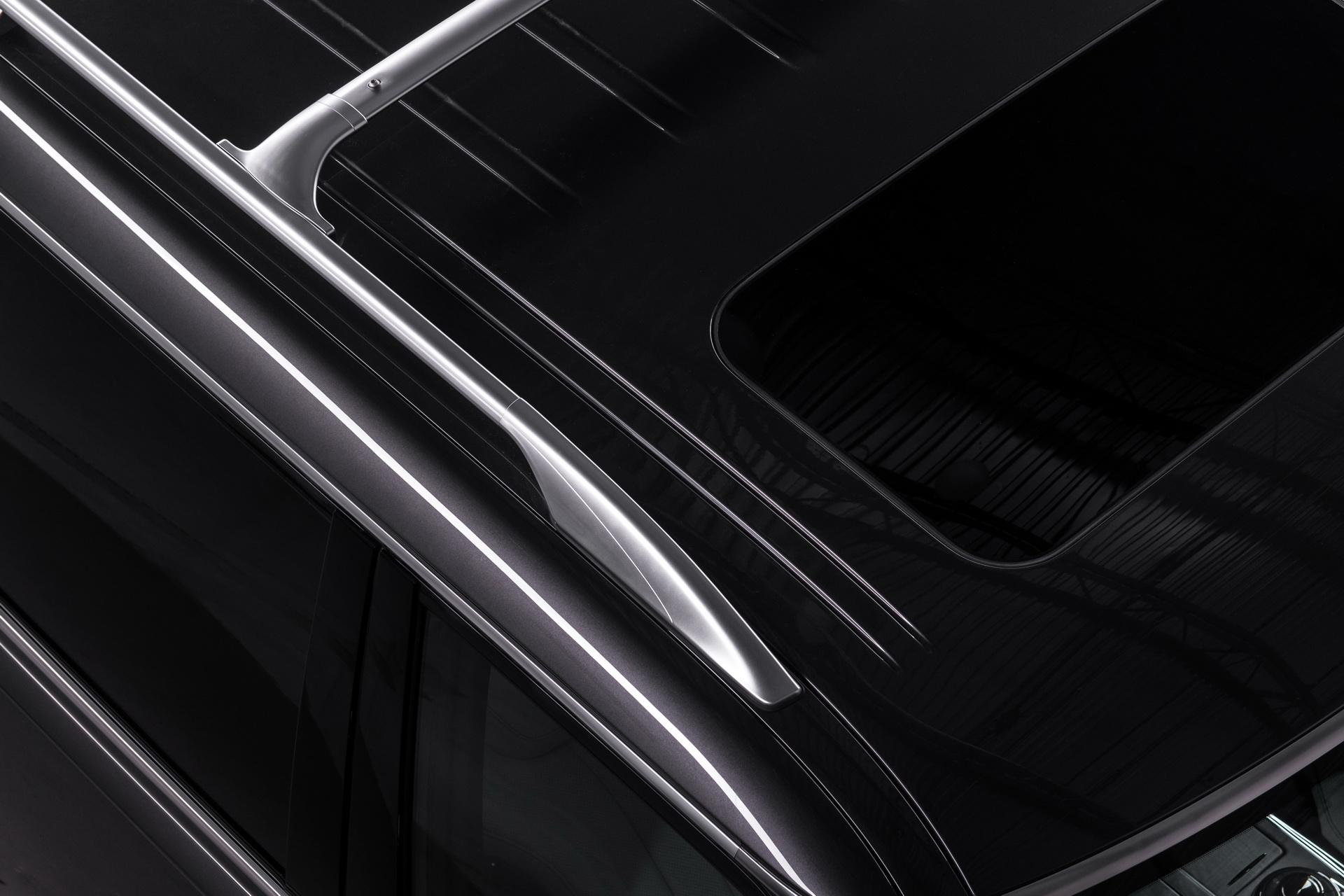 2019-INFINITI-QX80-LIMITED-20 Infiniti Reveals More Luxurious ‘Limited’ Versions Of 2019 QX60 And QX80