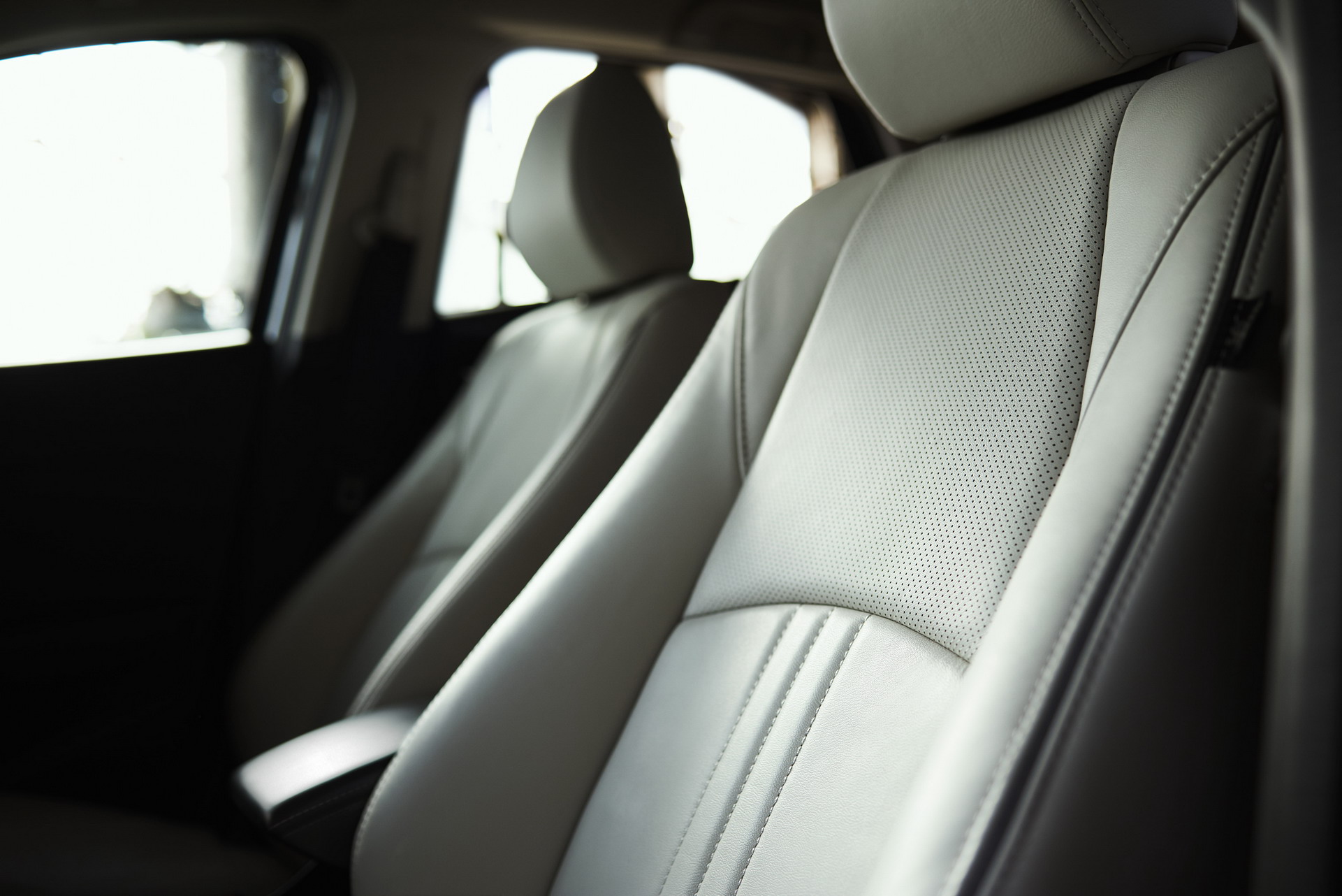 2019 Mazda CX-3 9 2019 Mazda CX-3 Takes Over New York With Electronic Parking Brake