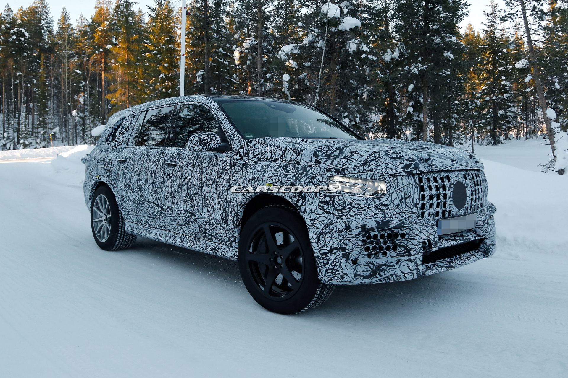 2019-Mercedes-AMG-GLS-63-3 2019 Mercedes-AMG GLS 63 To Be A Tech-Laden Behemoth