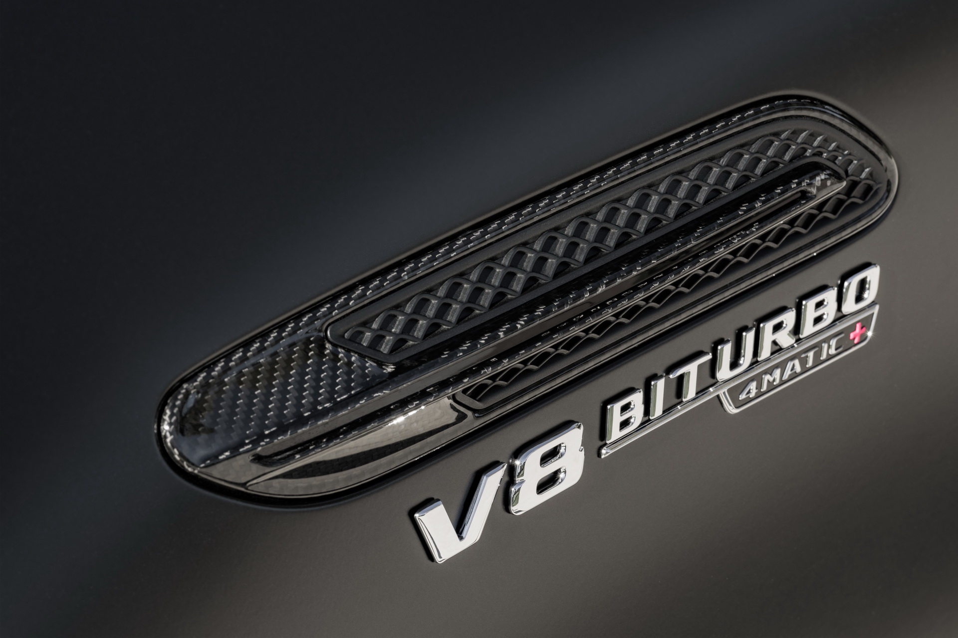 Mercedes-AMG GT 63 S 4MATIC+ 4-Türer Coupé Mercedes-AMG GT 4-Door Coupe Is A Smart-Looking 630HP Bruiser