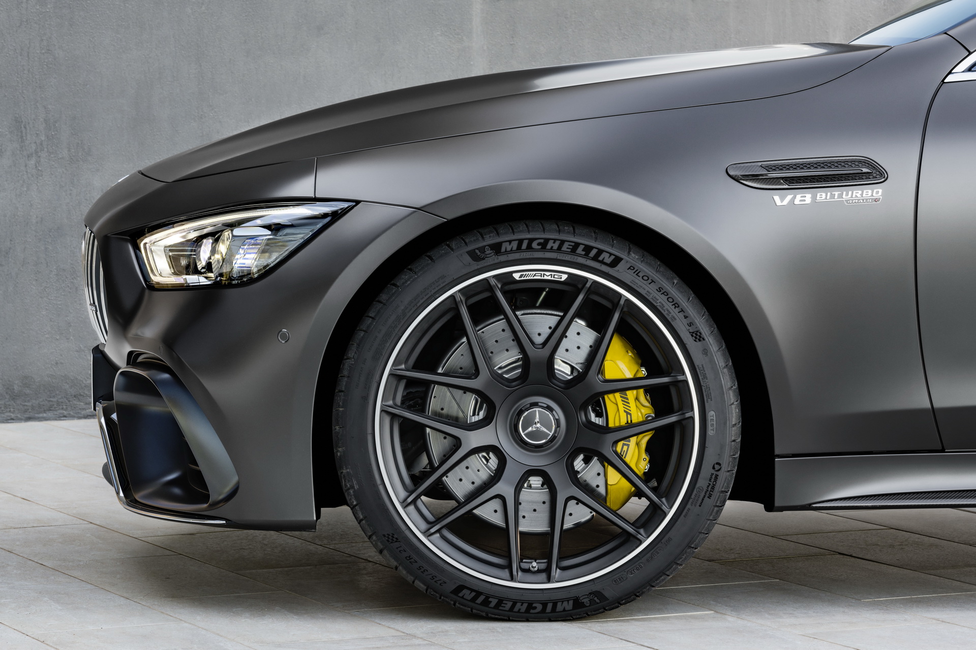 Mercedes-AMG GT 63 S 4MATIC+ 4-Türer Coupé Mercedes-AMG GT 4-Door Coupe Is A Smart-Looking 630HP Bruiser