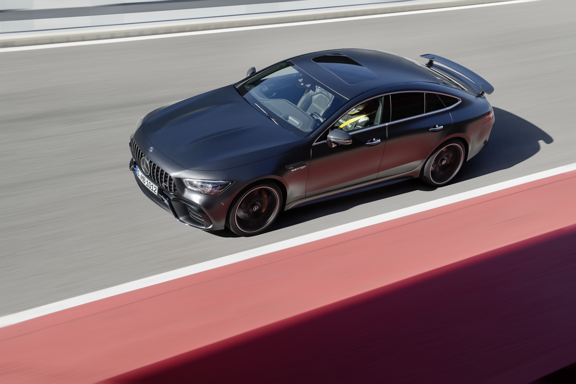 Mercedes-AMG GT 63 S 4MATIC+ 4-Türer Coupé Mercedes-AMG GT 4-Door Coupe Is A Smart-Looking 630HP Bruiser