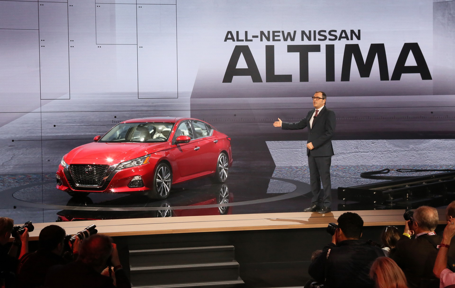 2019-Nissan-Altima-0009 2019 Nissan Altima Revealed, Gets AWD Option And 2.0L Turbo