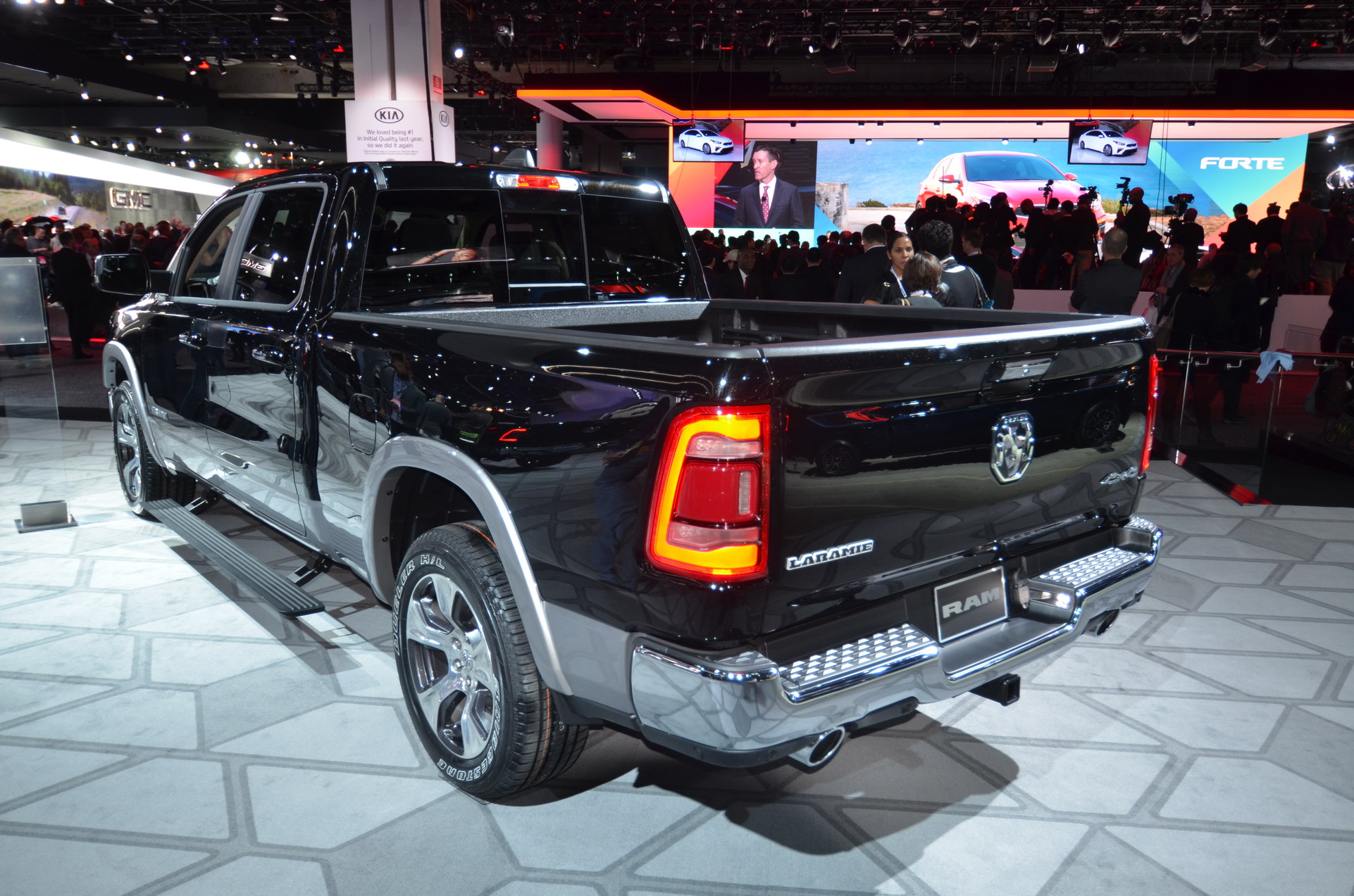 2019-RAM--1500-8 2019 Ram 1500 Will Start At $33,340, Nearly $5K More Than 2018MY
