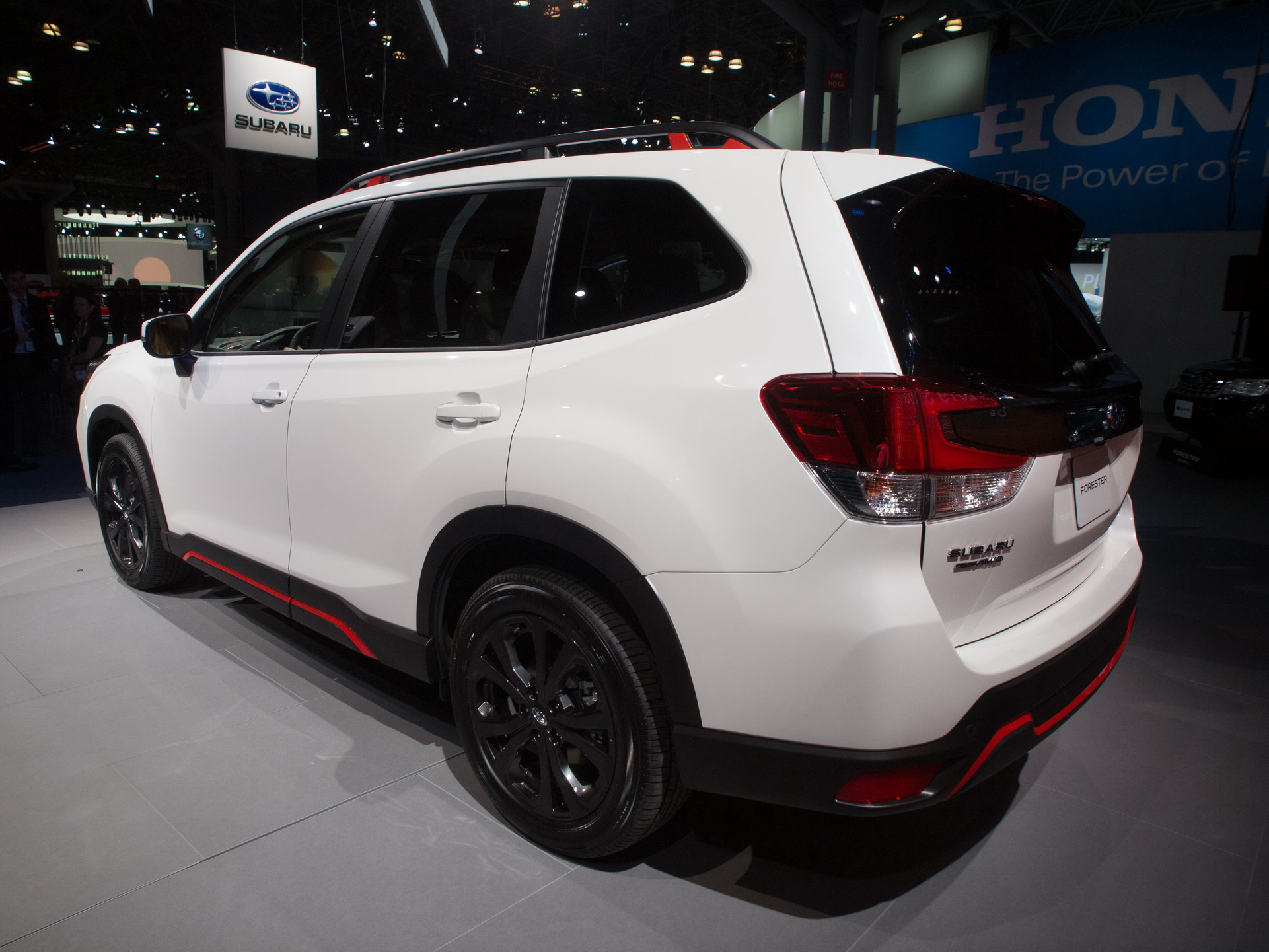 2019 Subaru Forester 8 2019 Subaru Forester Plays It Safe, Gets More Room And Tech, Drops Turbo (130 Photos)