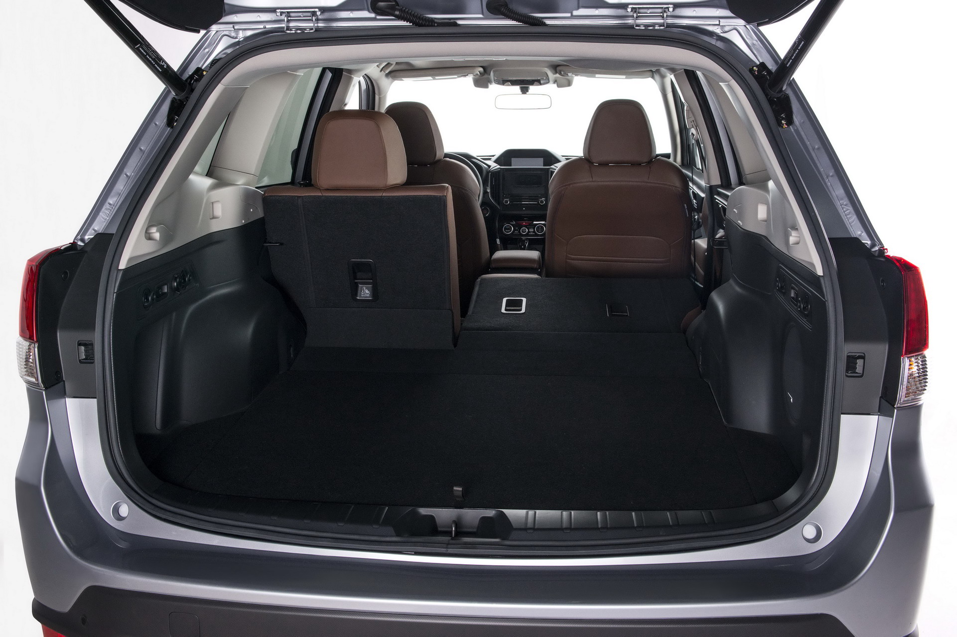 2019 Subaru Forester Plays It Safe Gets More Room And Tech