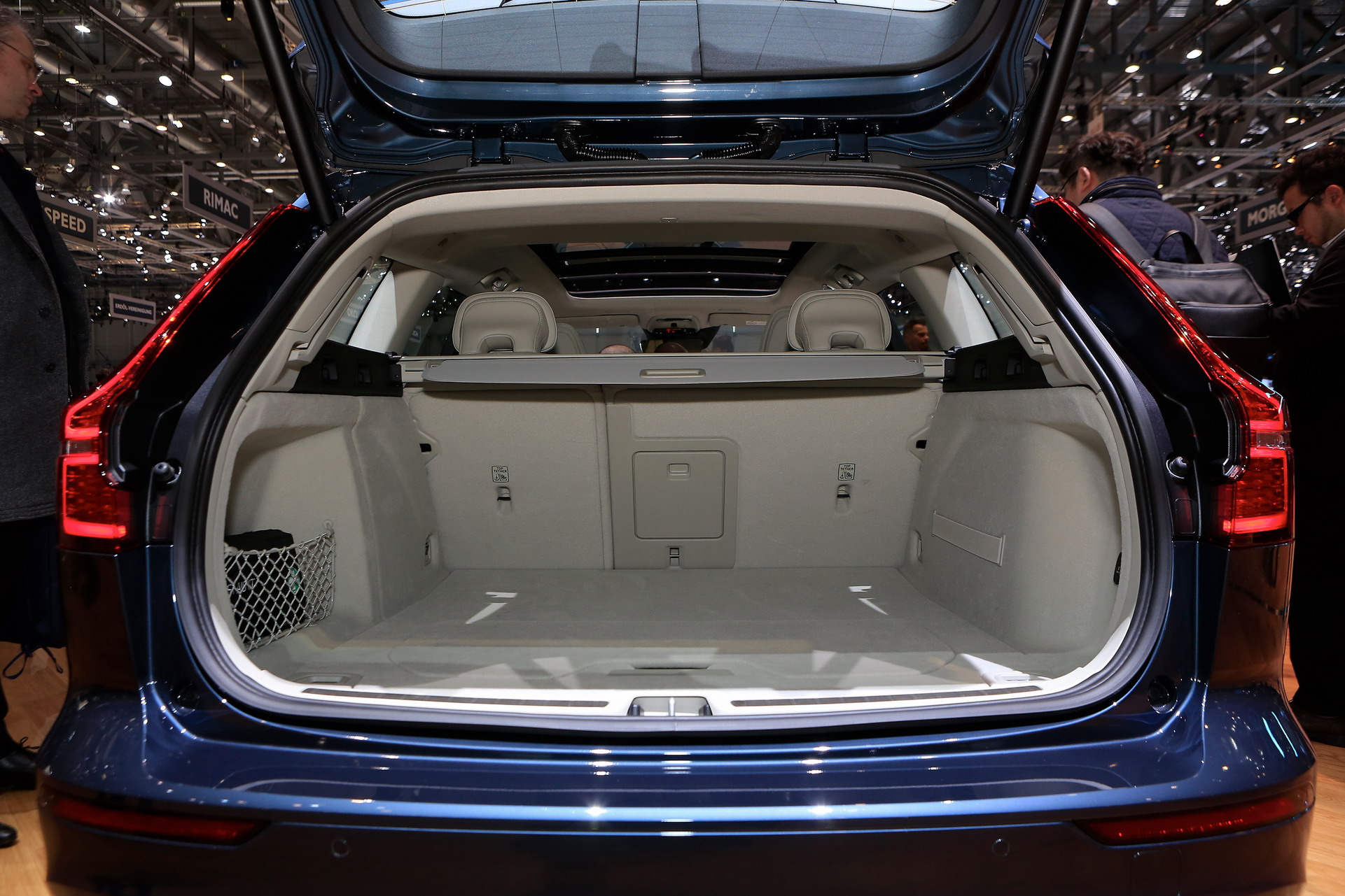 2019 Volvo V60 26 Volvo To Debut 2019 V60 And XC40 Inscription In America