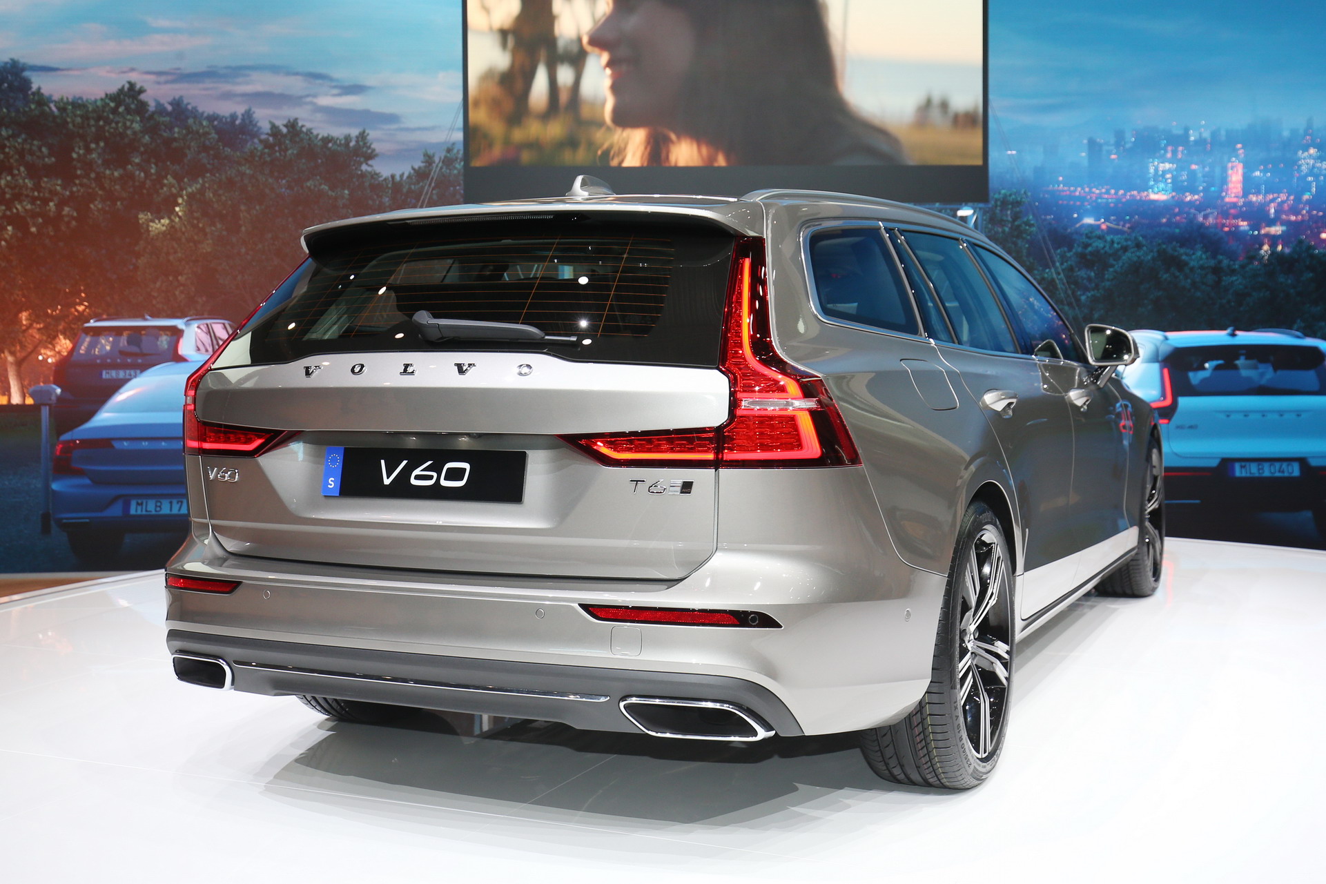 2019 Volvo V60 3 Volvo To Debut 2019 V60 And XC40 Inscription In America