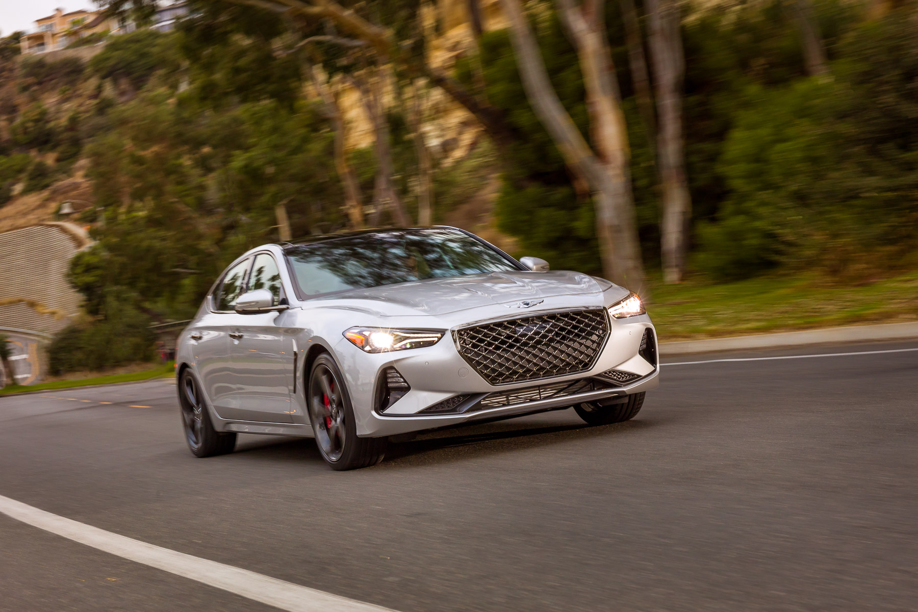 2019-genesis-g70-usa-debut-ny-1 Range-Topping Genesis G70 V6 To Pack 365HP And Hit 60 MPH In 4.5s