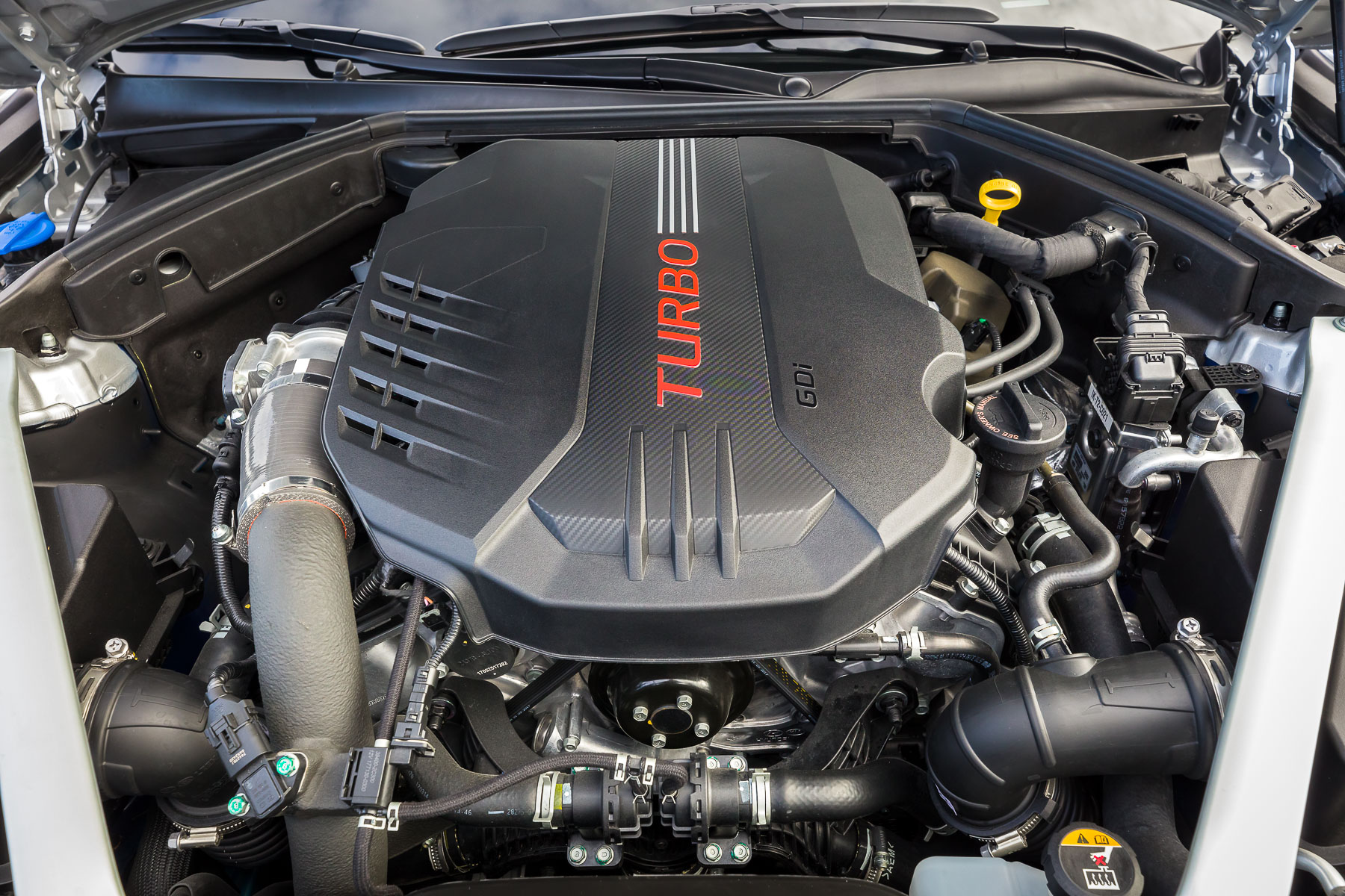 2019-genesis-g70-usa-debut-ny-12 Range-Topping Genesis G70 V6 To Pack 365HP And Hit 60 MPH In 4.5s