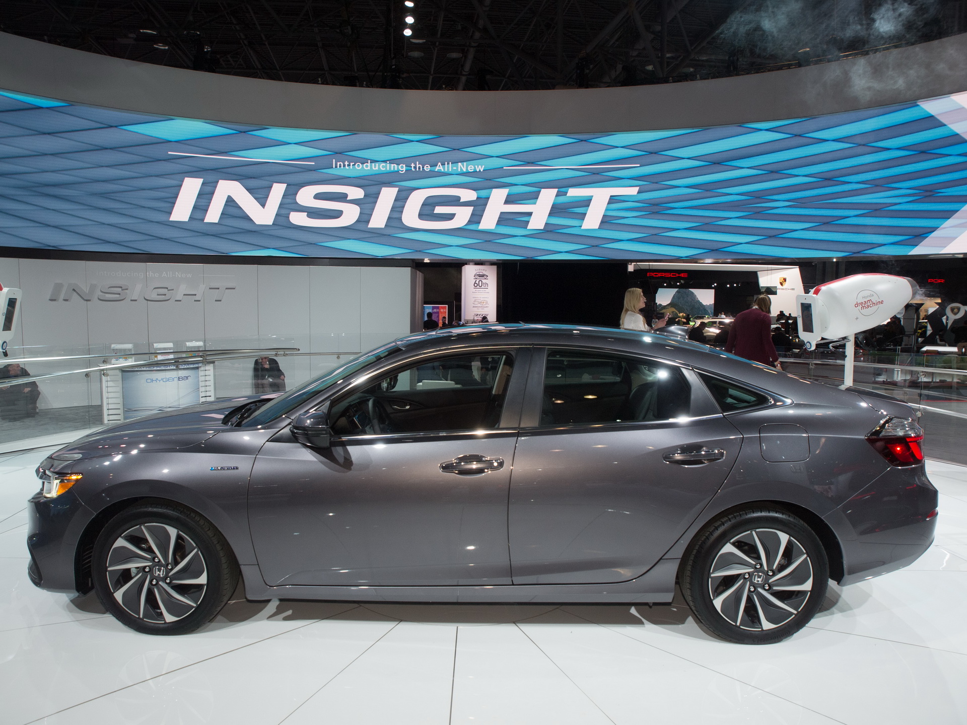 2019-honda-insight-2 Honda Sets Its 2019 Insight On The Toyota Prius