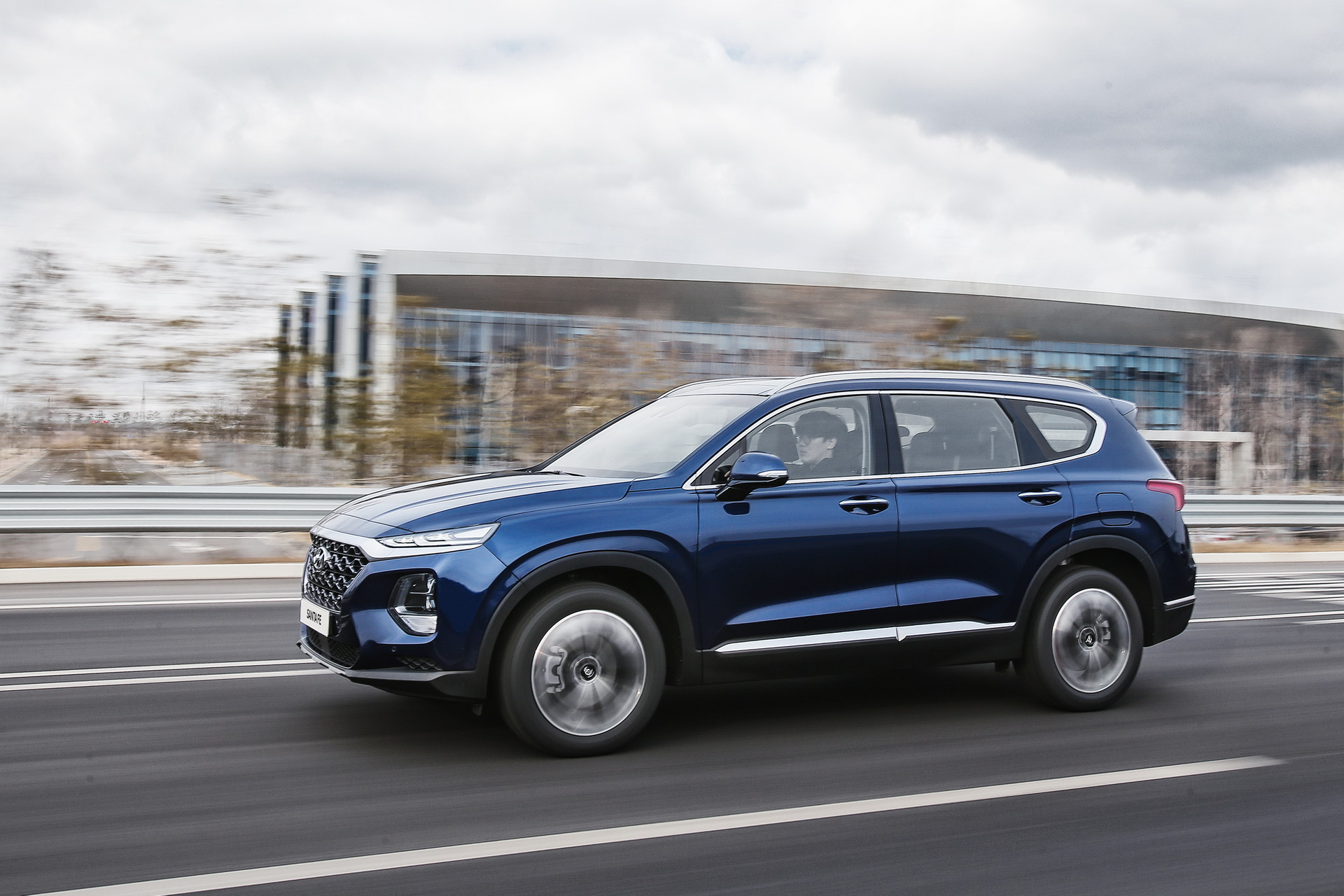 2019-hyundai-santa-fe-2 Facelifted 2019 Hyundai Tucson Coming To NY Auto Show
