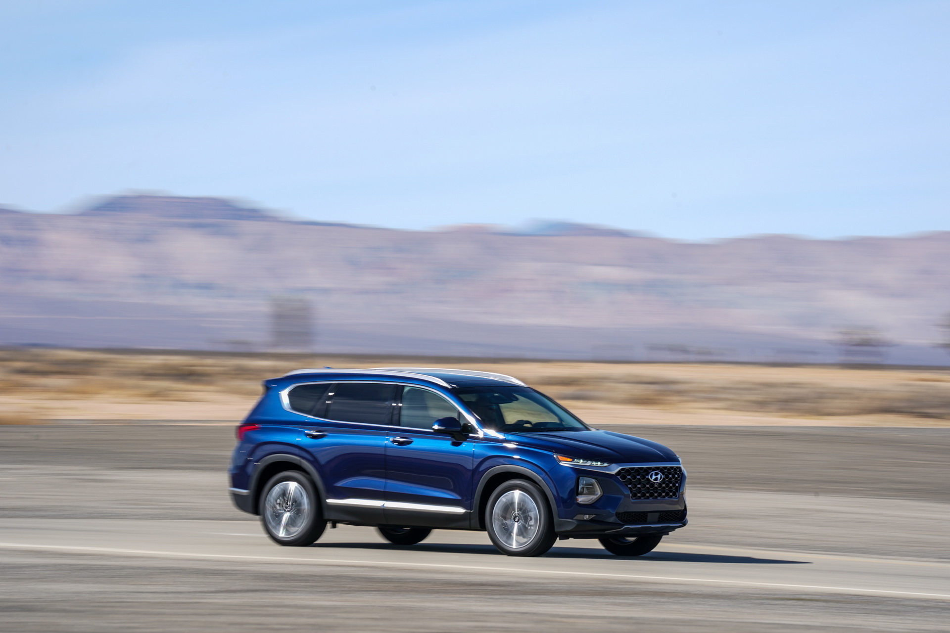 2019-hyundai-santa-fe-us-debut-ny-1 All-New 2019 U.S.-Spec Hyundai Santa Fe Is All About Growth