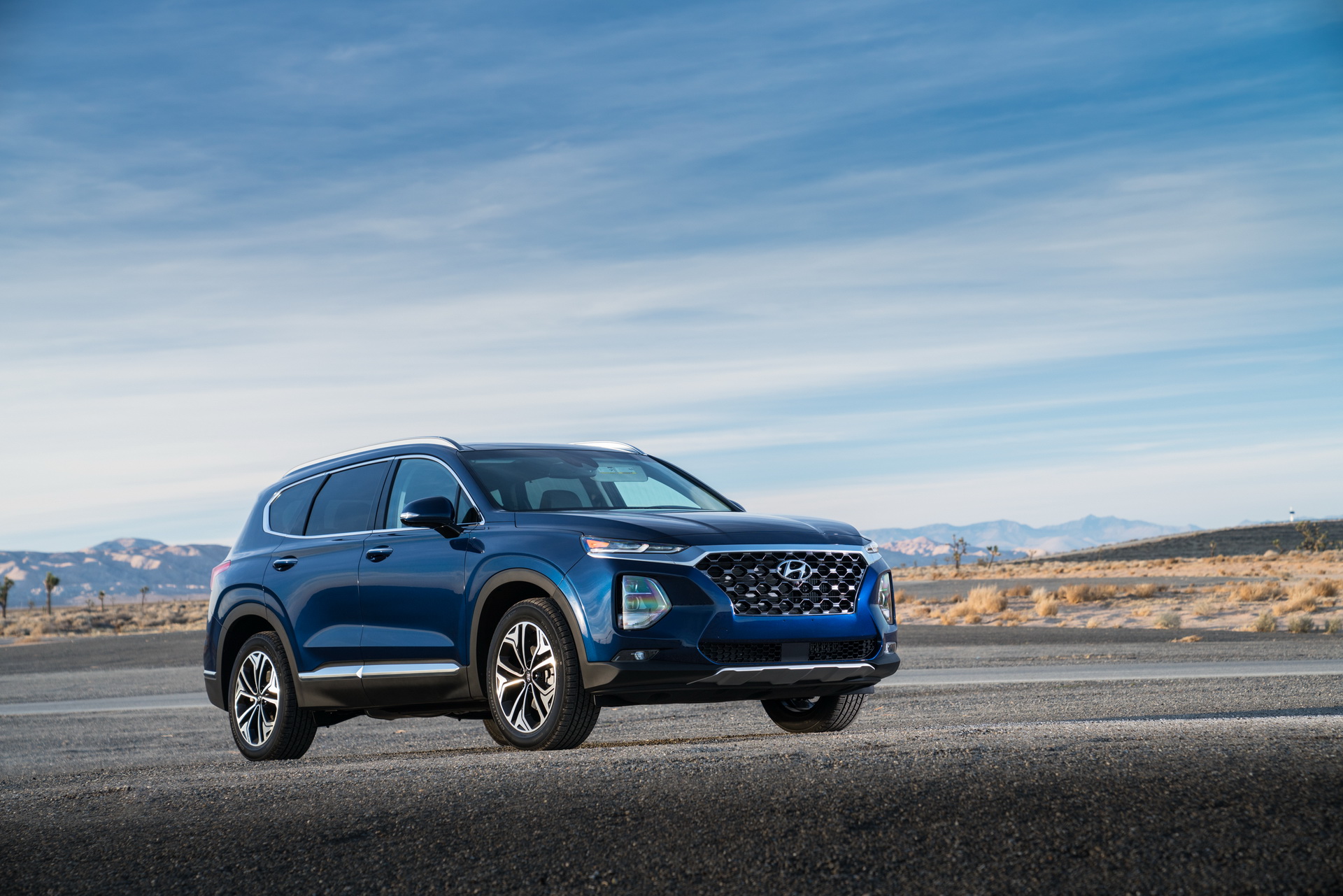 2019-hyundai-santa-fe-us-debut-ny-13 All-New 2019 U.S.-Spec Hyundai Santa Fe Is All About Growth