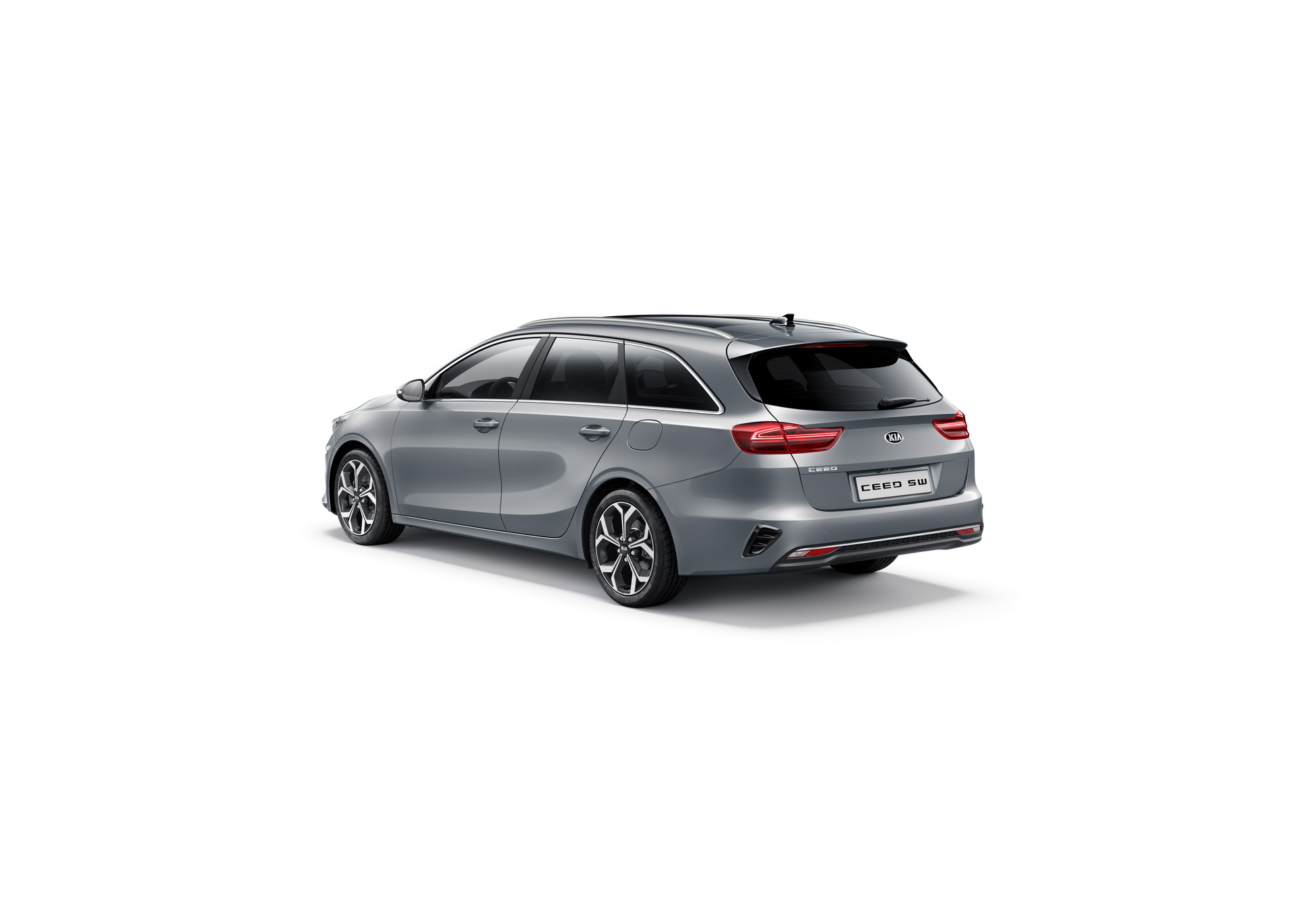 2019-kia-ceed-sportswagon-5 2019 Kia Ceed Sportswagon Is More Mature, Has Α Βigger Booty