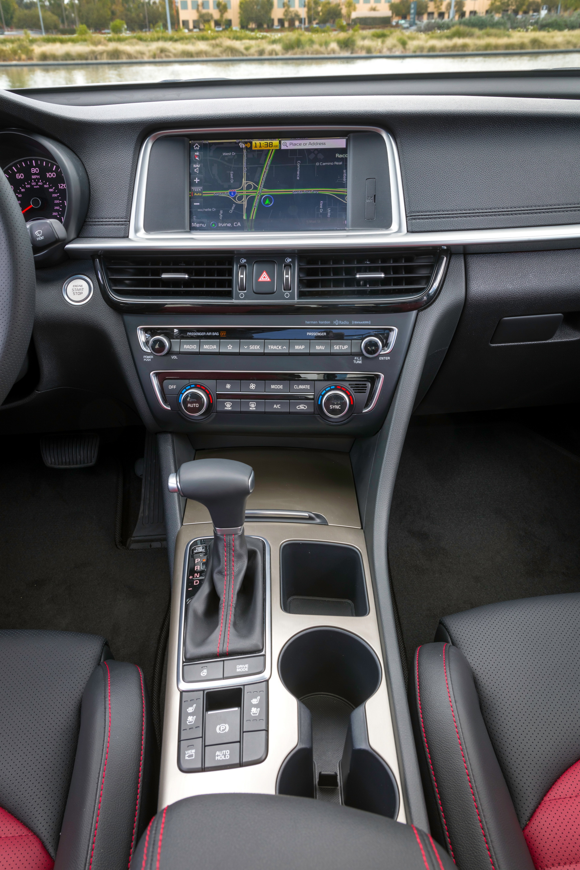 2019-kia-optima-26 2019 Kia Optima: Minor Facelift Brings Infotainment And Trim Upgrades