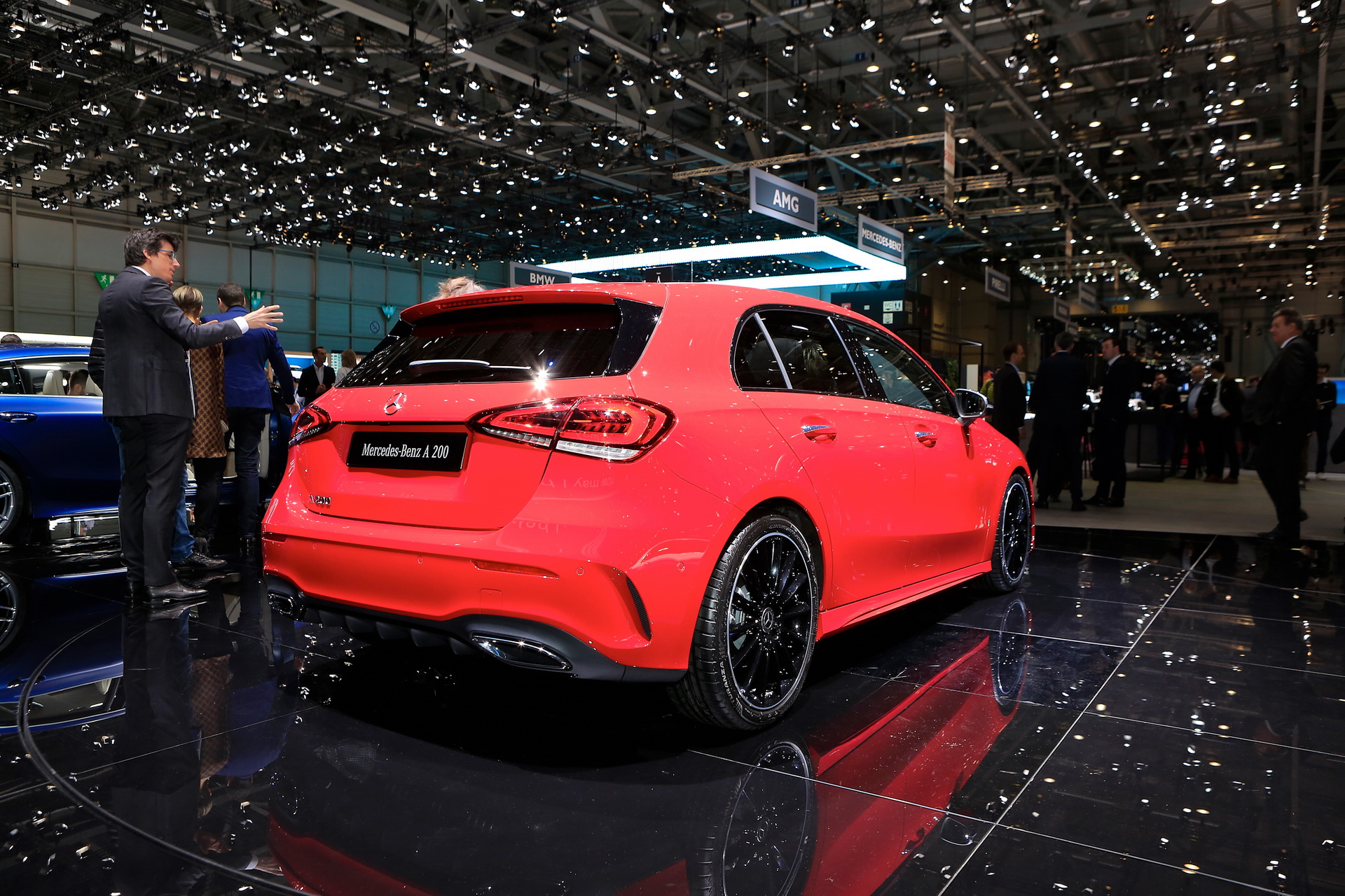 2019-mercedes-benz-a-class-18 New Mercedes-Benz A-Class Costs €5,000 More Than Its BMW And Audi Rivals!