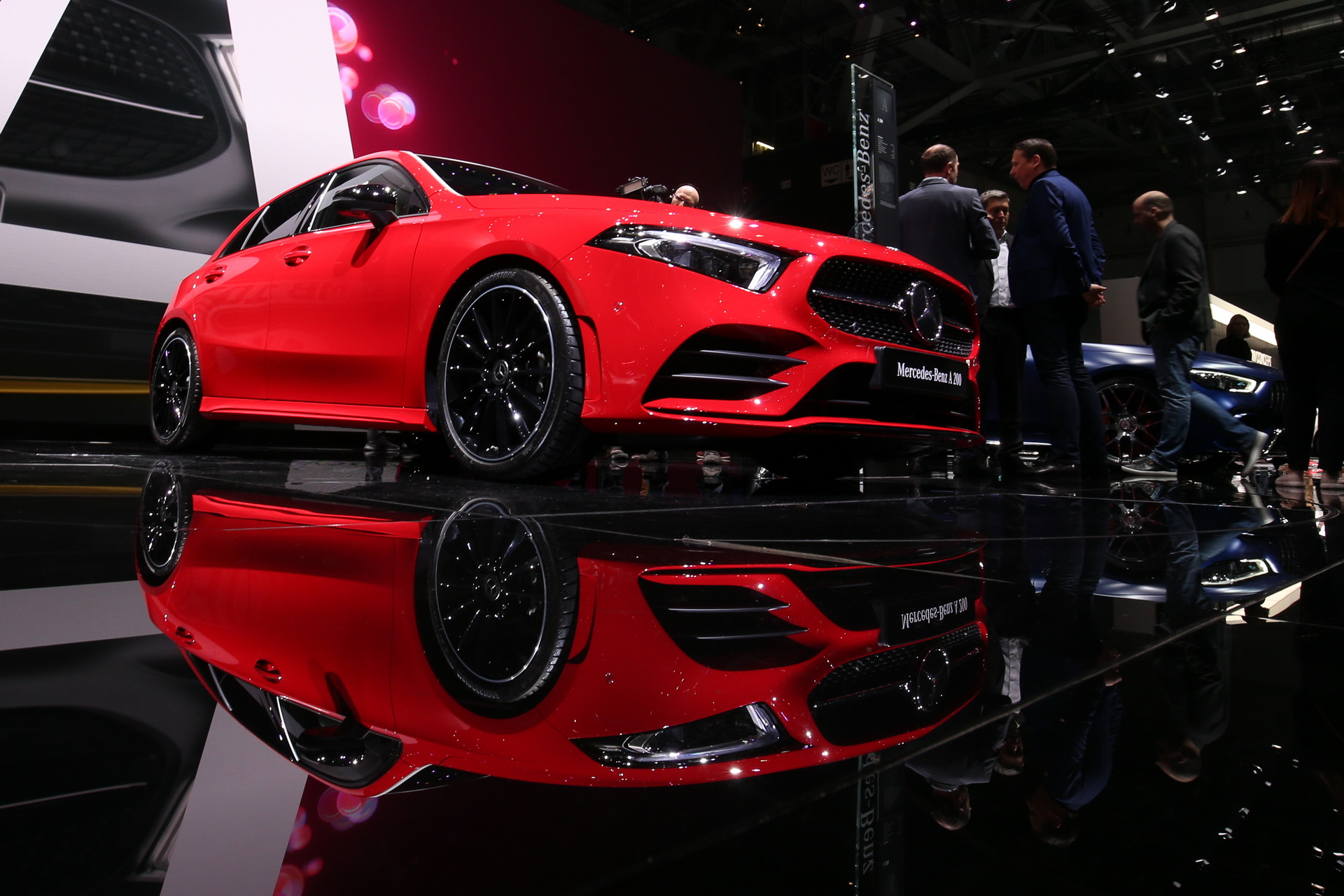 2019-mercedes-benz-a-class-22 New Mercedes-Benz A-Class Costs €5,000 More Than Its BMW And Audi Rivals!