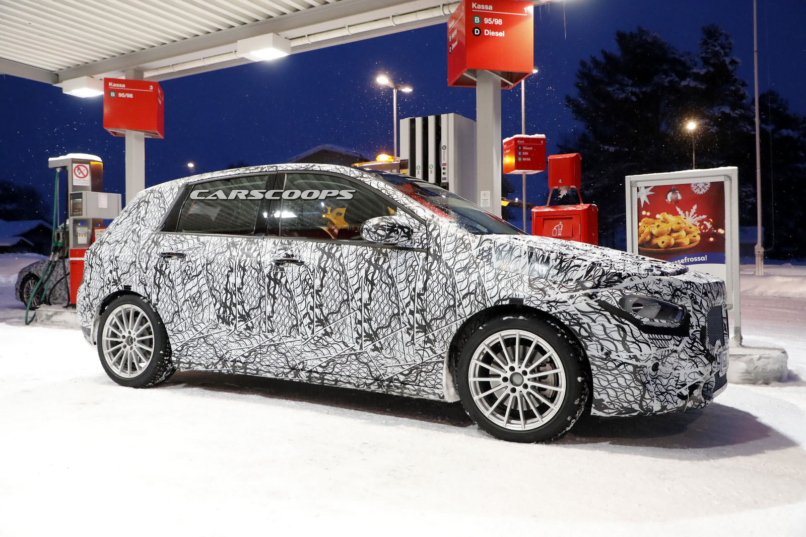 2019-mercedes-benz-b-class-1 New BMW 3-Series, Mercedes B-Class, Peugeot 208 And Others Might Show Up In Paris