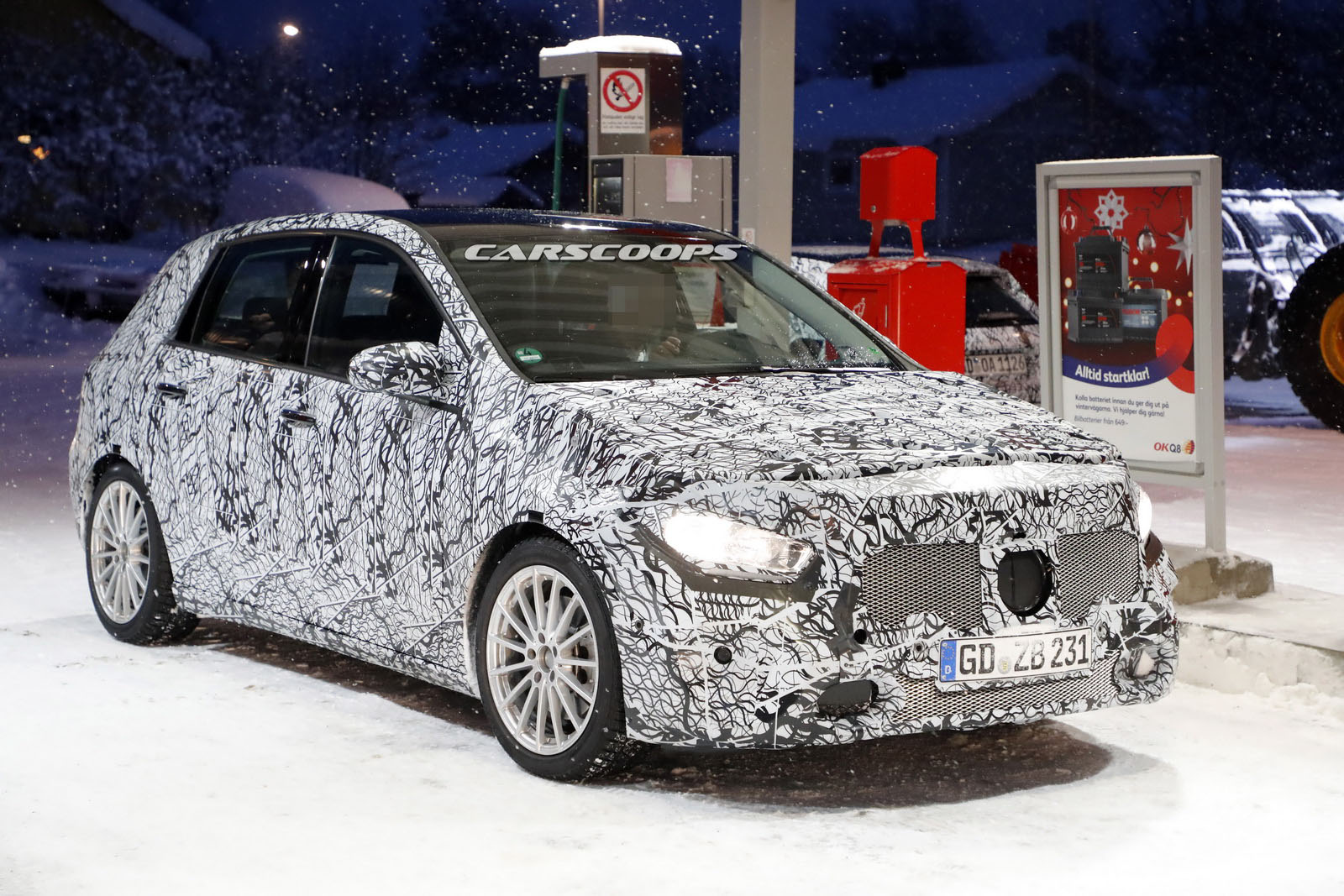 2019-mercedes-benz-b-class-2 New BMW 3-Series, Mercedes B-Class, Peugeot 208 And Others Might Show Up In Paris