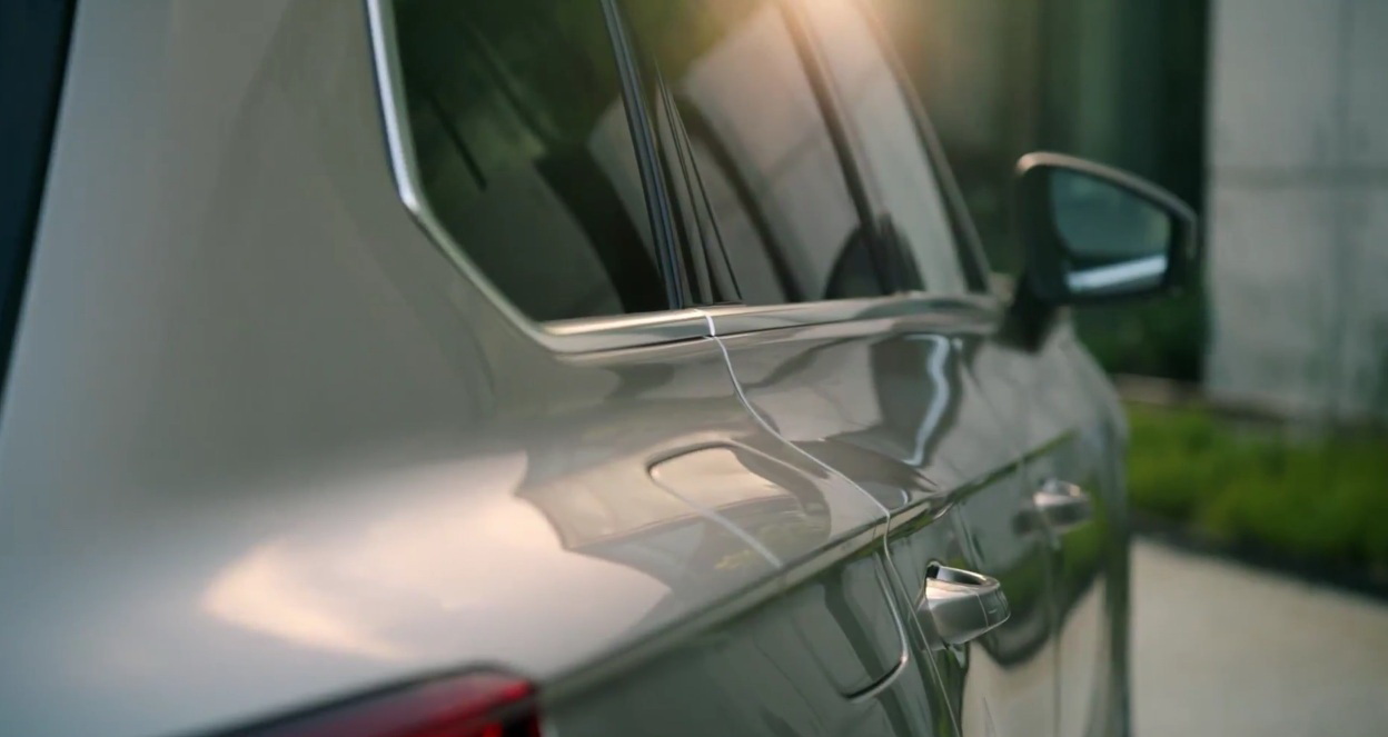 2019-vw-touareg-what-we-know-17 2019 VW Touareg: Here’s Everything We Know Before The Big Reveal