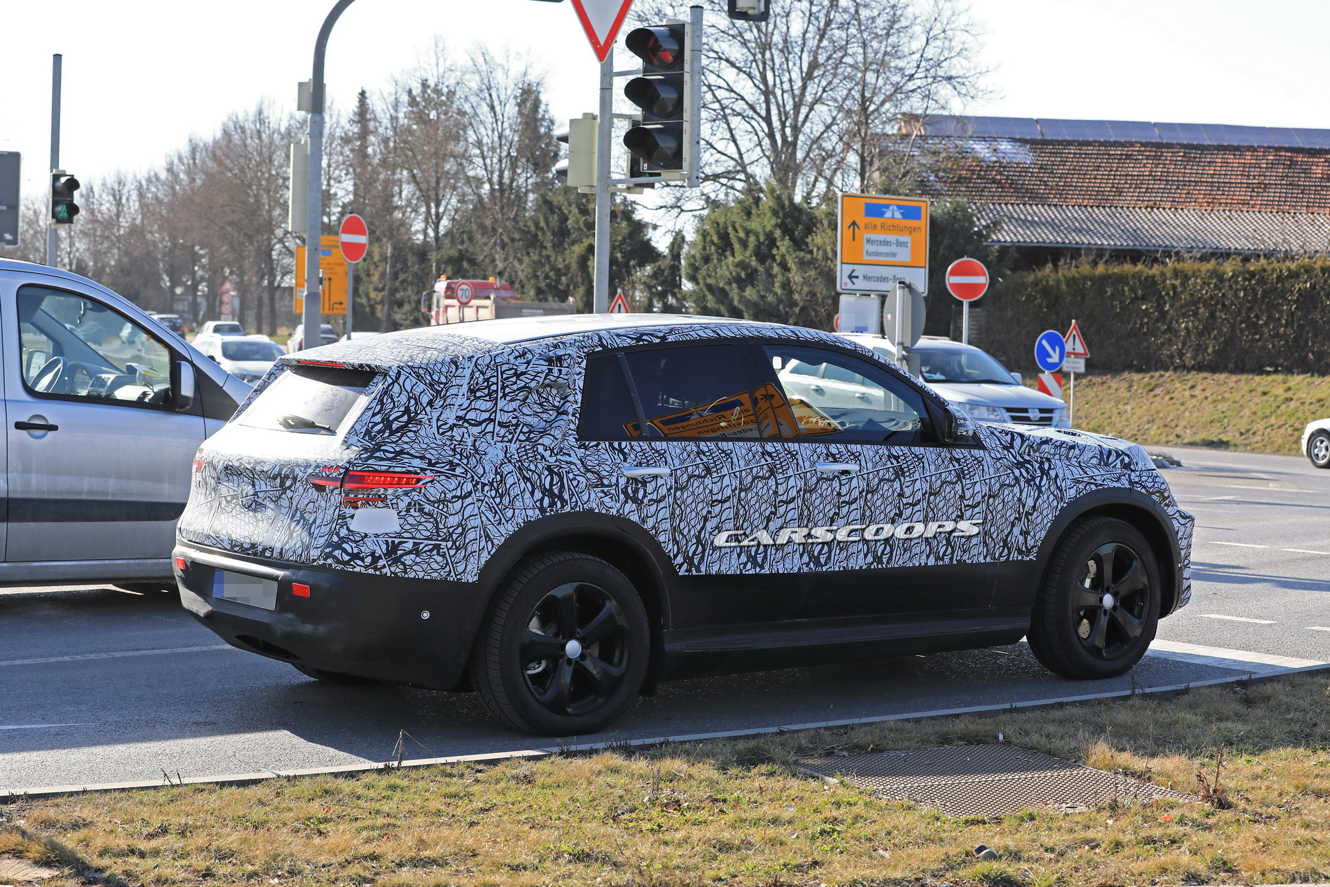 2020-Mercedes-EQC-11 2020 Mercedes-Benz EQ C Hopes It Won’t Be Late To The Electric SUV Party