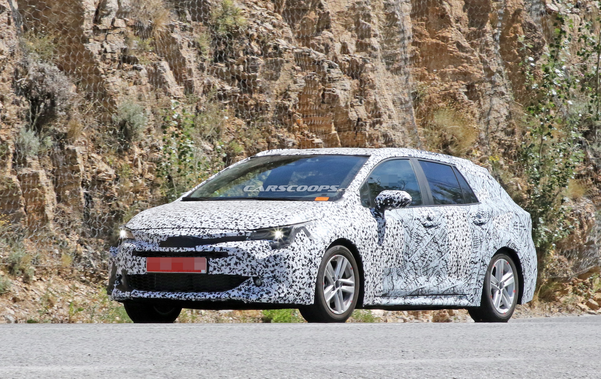 2019 Toyota Auris Wagon 8 2019 Auris Touring Sports: New Corolla Is Getting Sleek Station Wagon Version In Europe