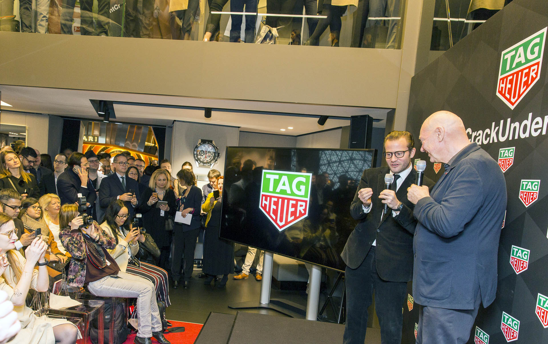 9664_tag_heuer_g_bamford_simeon_mar18 copy Forged Carbon Fiber Brings The Heuer Monaco Into Supercar/F1 Territory