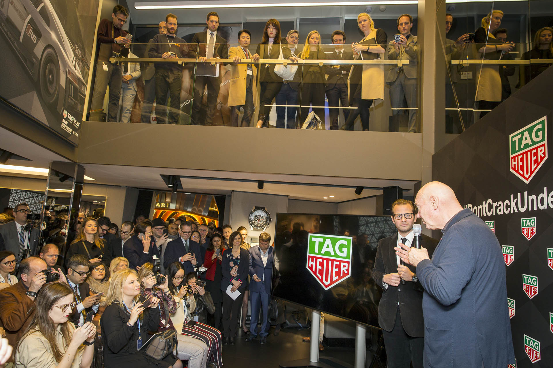 9672_tag_heuer_g_bamford_simeon_mar18 copy Forged Carbon Fiber Brings The Heuer Monaco Into Supercar/F1 Territory